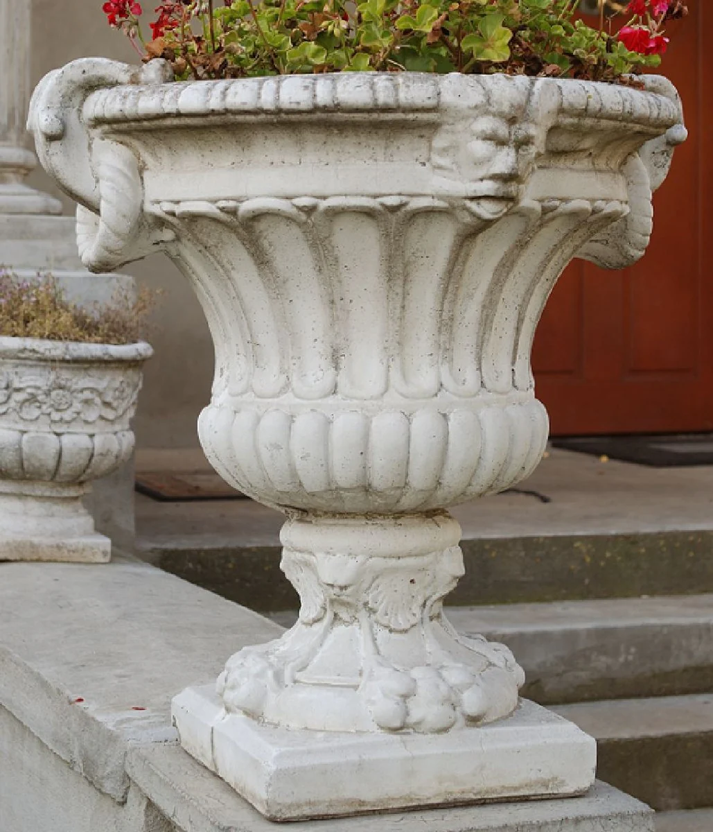 Casa Padrino maceta decorativo de jard¨ªn barroco blanco / gris 73 x 67 x A. 70 cm - Macetero de estilo barroco - Decoraci¨®n barroco de jard¨ªn - Decoraci¨®n barroco de terraza - Accesorios barroco