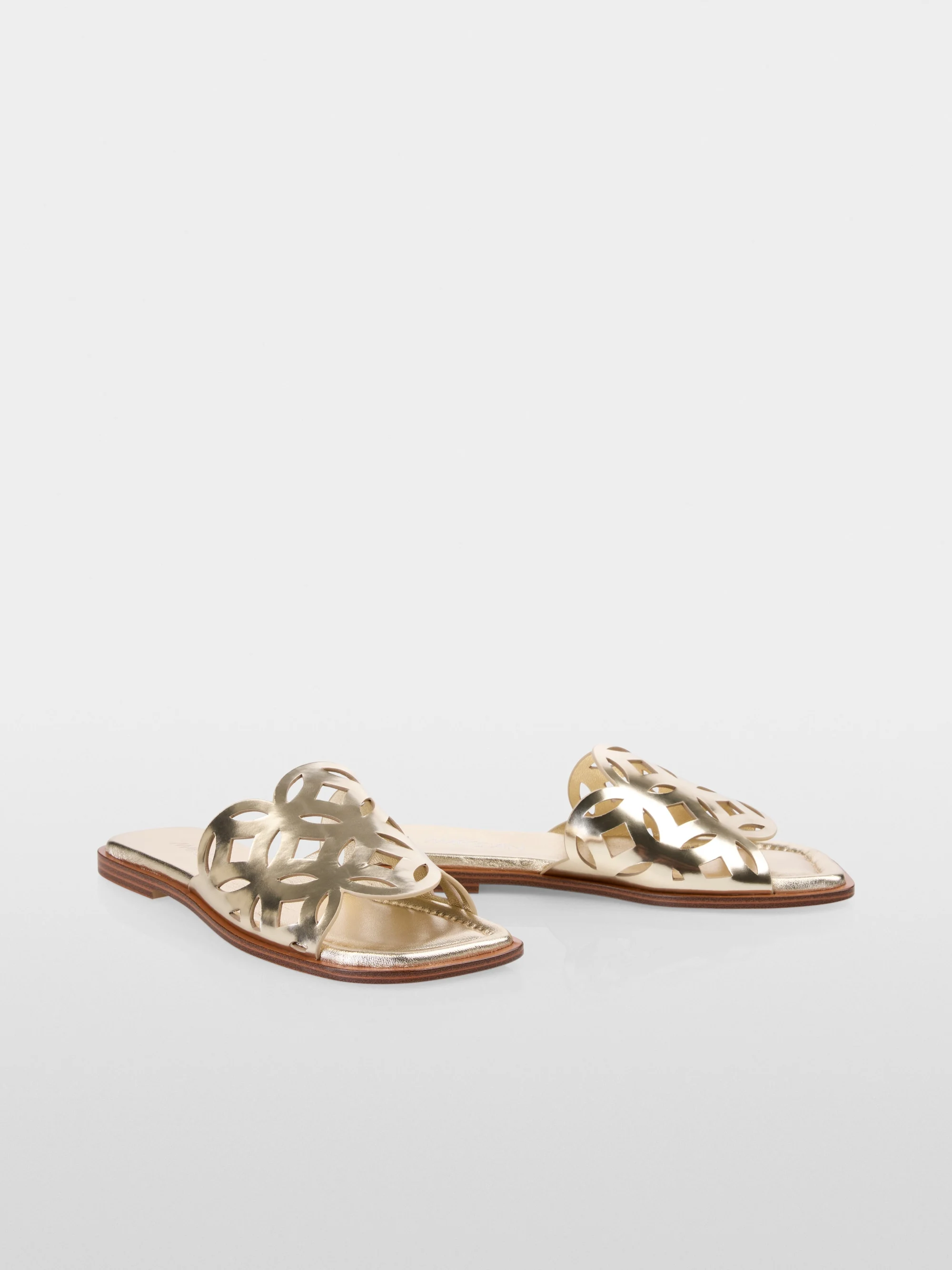 Marc-Cain Flat mules in metallic