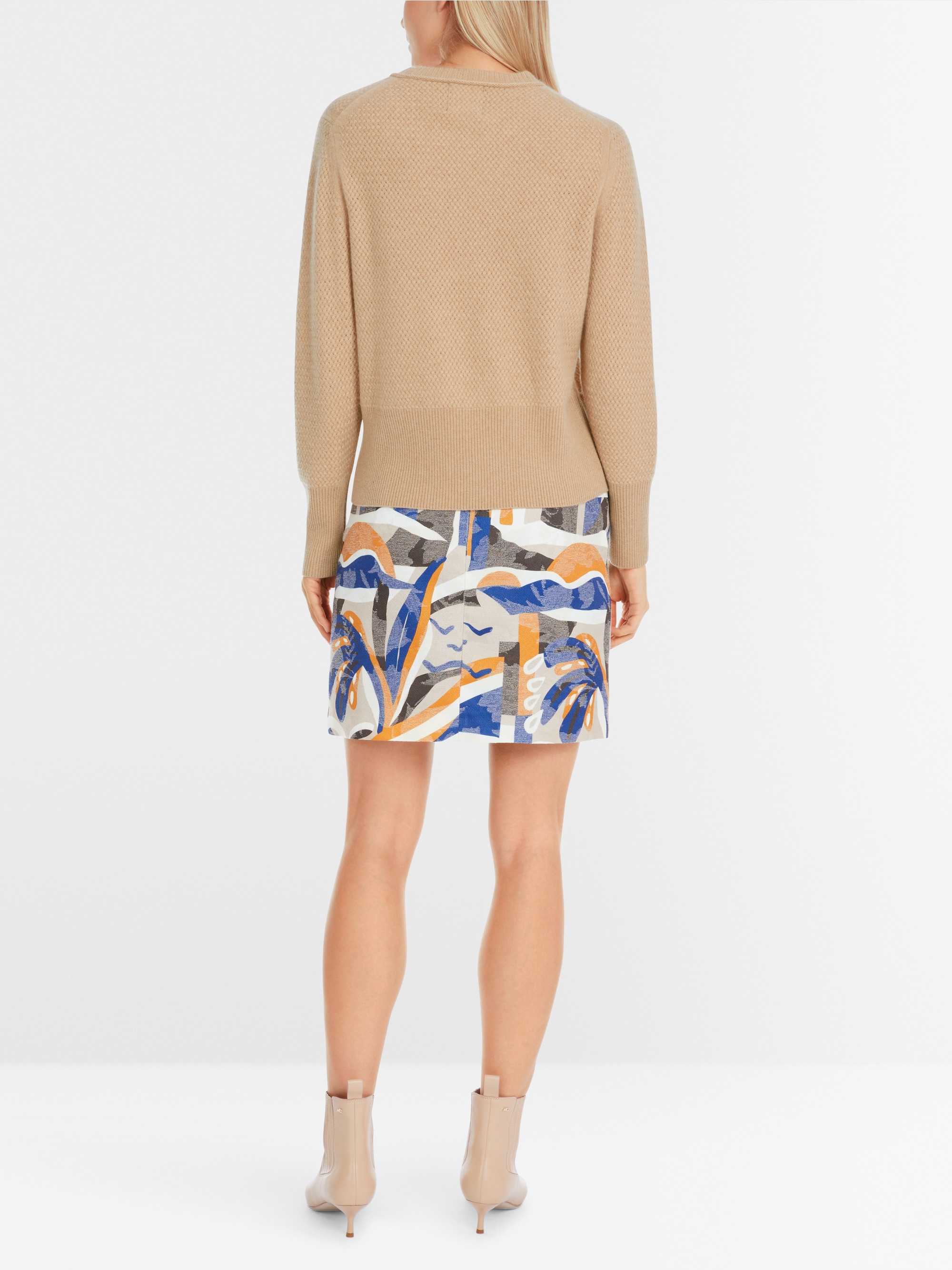 Marc-Cain Cashmere sweater with fine cable pattern
