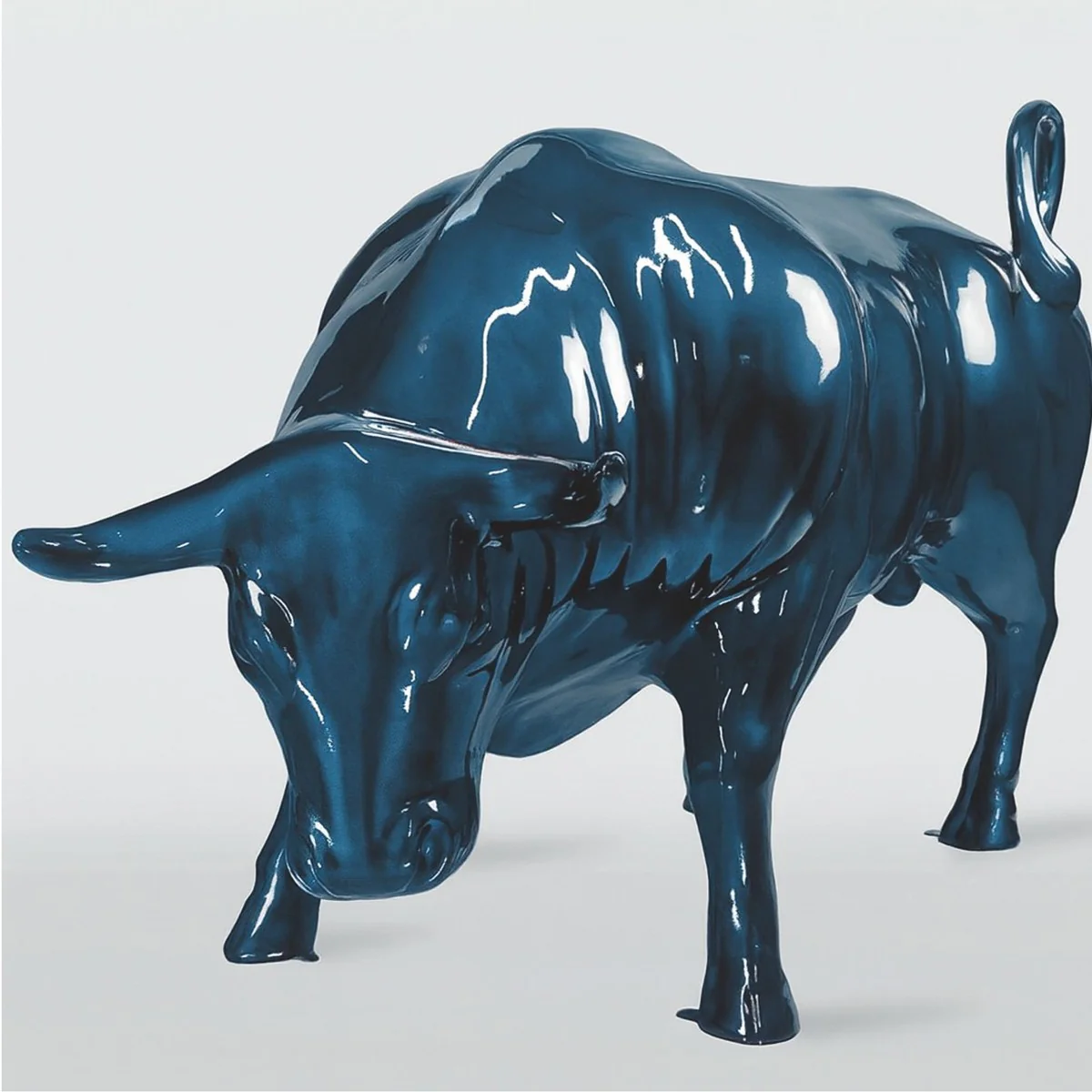 Casa Padrino escultura decorativa XXL toro azul metalizado 235 cm - Figura de jard¨ªn