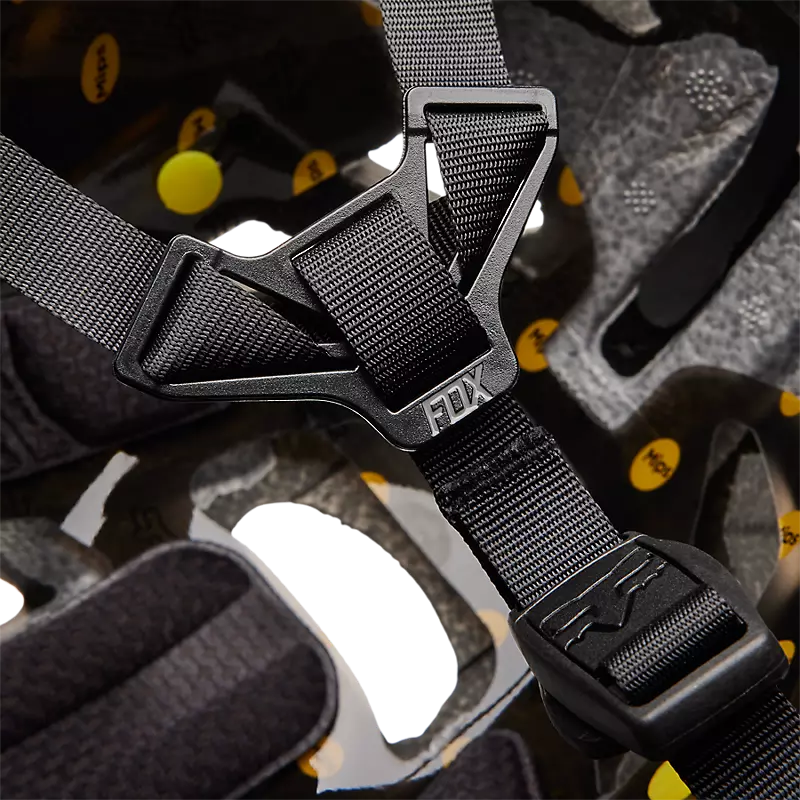 Speedframe Pro Camo Helmet