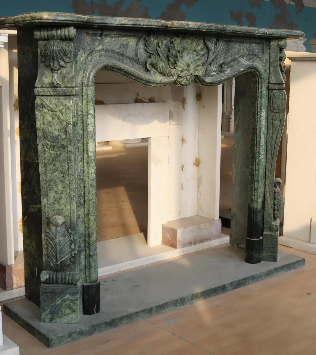 Casa Padrino marco de chimenea de m¨¢rmol barroco de lujo verde oscuro 150 x A. 120 cm