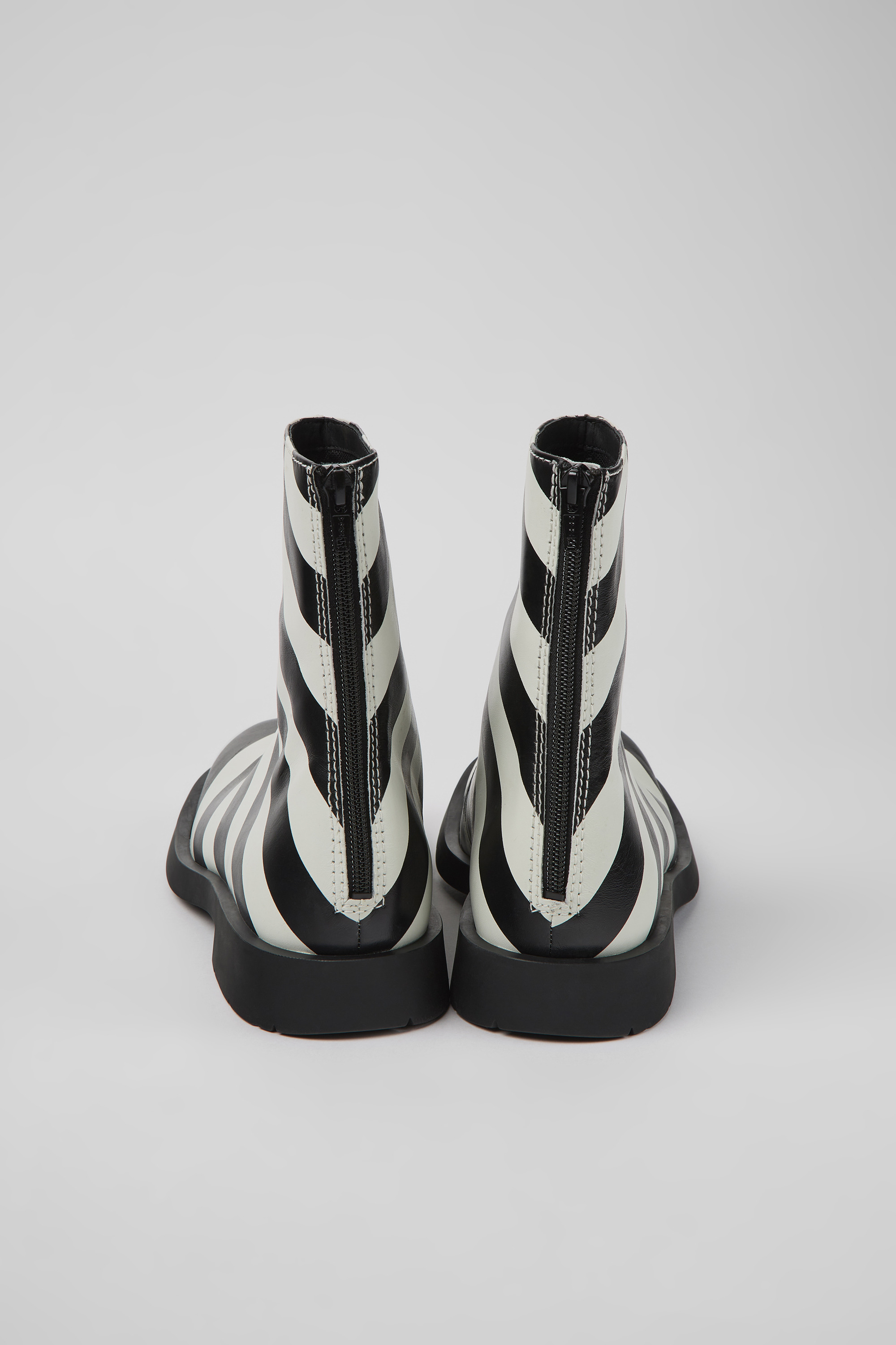 MIL 1978 - Black and white leather ankle boots for men