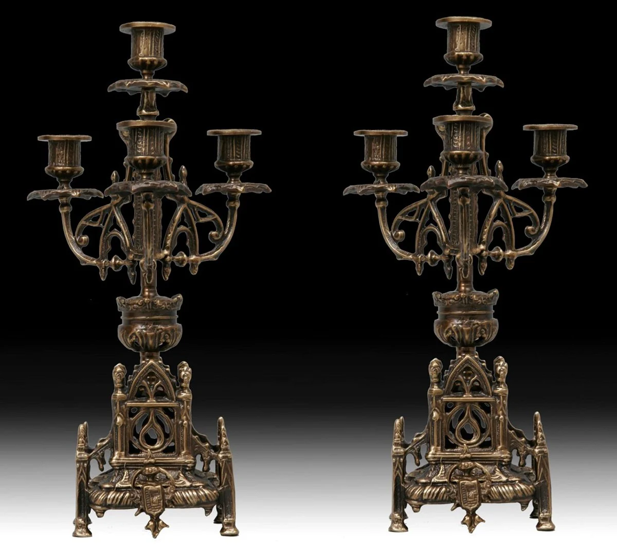 Casa Padrino conjunto de portavelas barroco de lujo de bronce Ø 21 x A. 41 cm - Portavelas de bronce de estilo barroco hecho a mano - Accesorios barrocos - Interior barroco - noble y magnífico