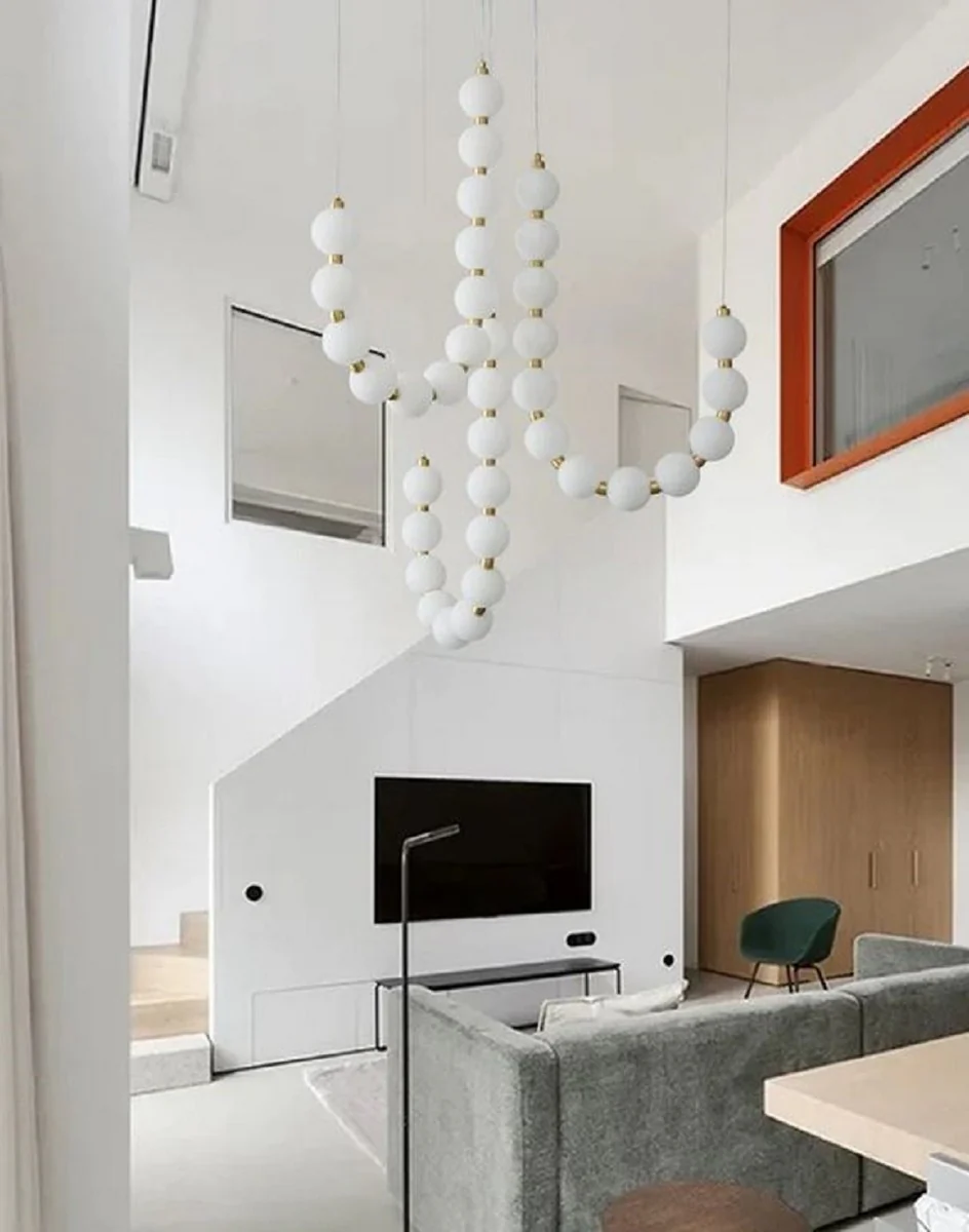 Casa Padrino lámpara colgante LED de lujo blanco / latón 90 x A. 65 cm - Lámpara colgante con pantallas redondas de acrílico - Luces de lujo - Calidad de lujo - Hecho en Italia