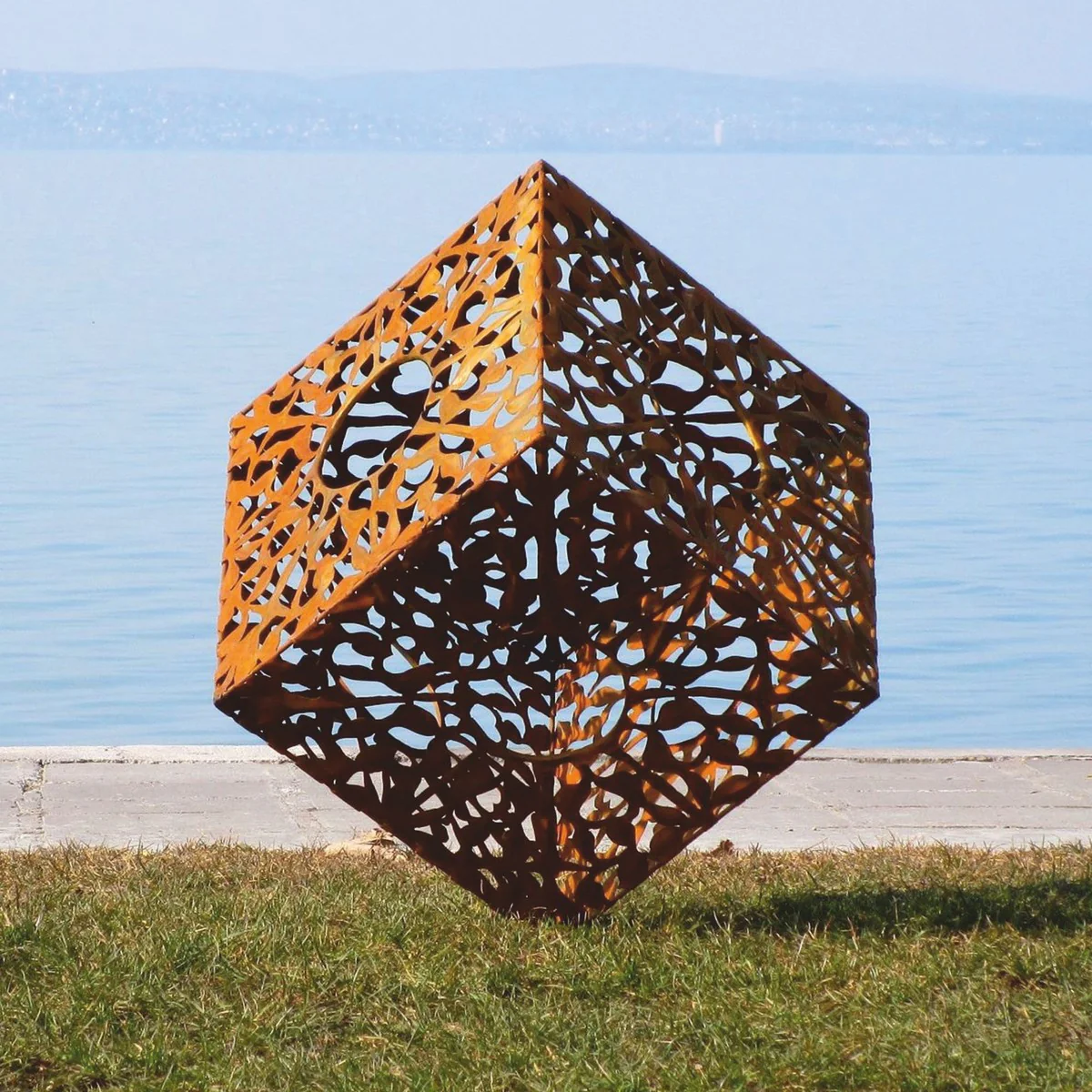 Casa Padrino escultura de acero de decoraci¨®n de jard¨ªn de lujo cubo ¨®xido A. 86 cm - Esculturas de metal