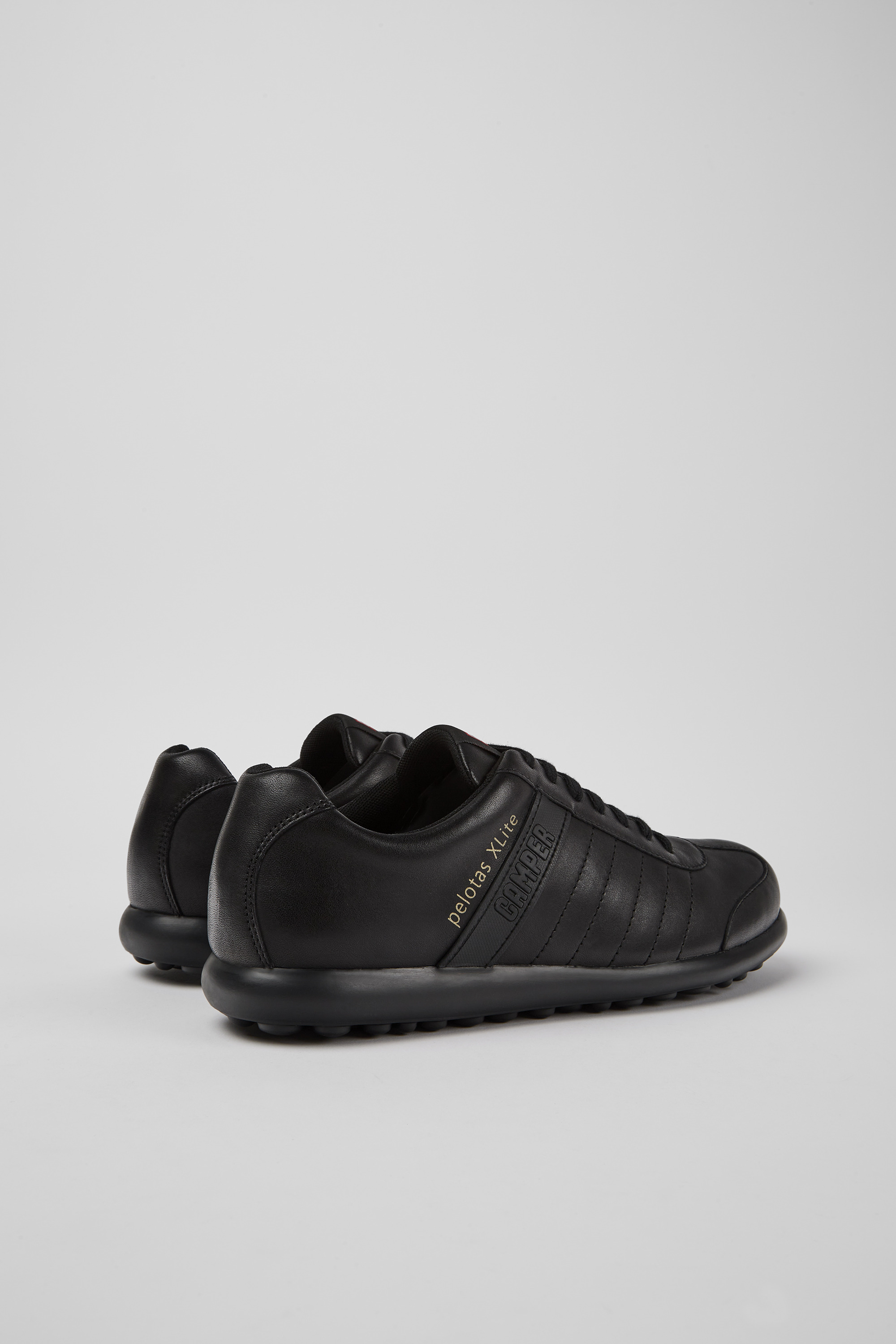 Pelotas XLite - Black leather shoes for men