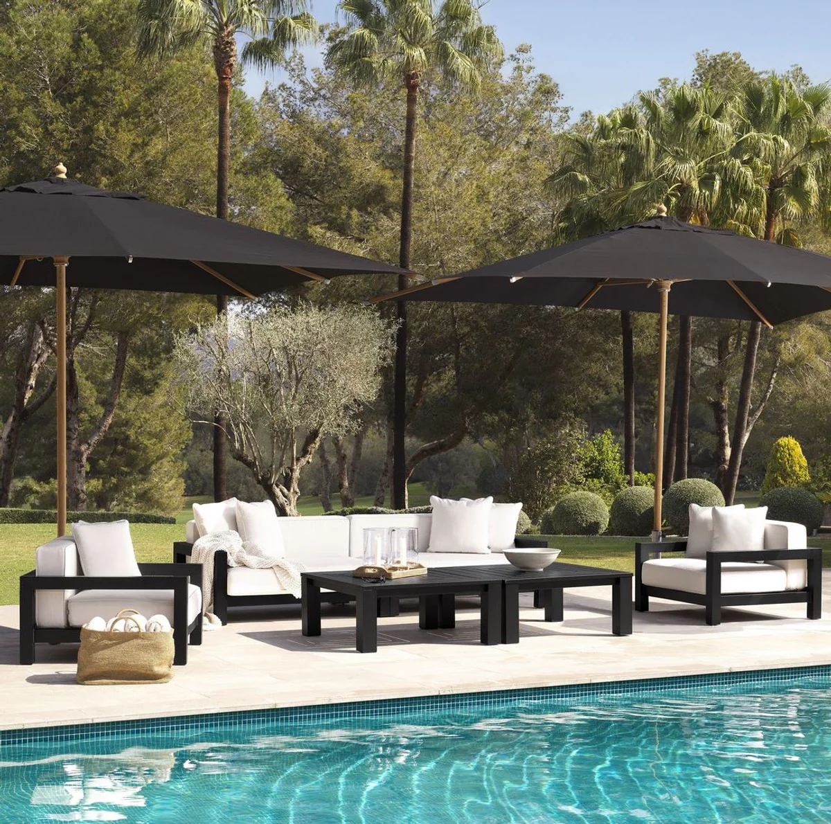 Casa Padrino sofá de jardín de lujo negro / blanco 273,5 x 100 x A. 72 cm - Sofá de jardín con cojines para terraza resistente a la intemperie - Muebles de Hotel - Calidad de Lujo