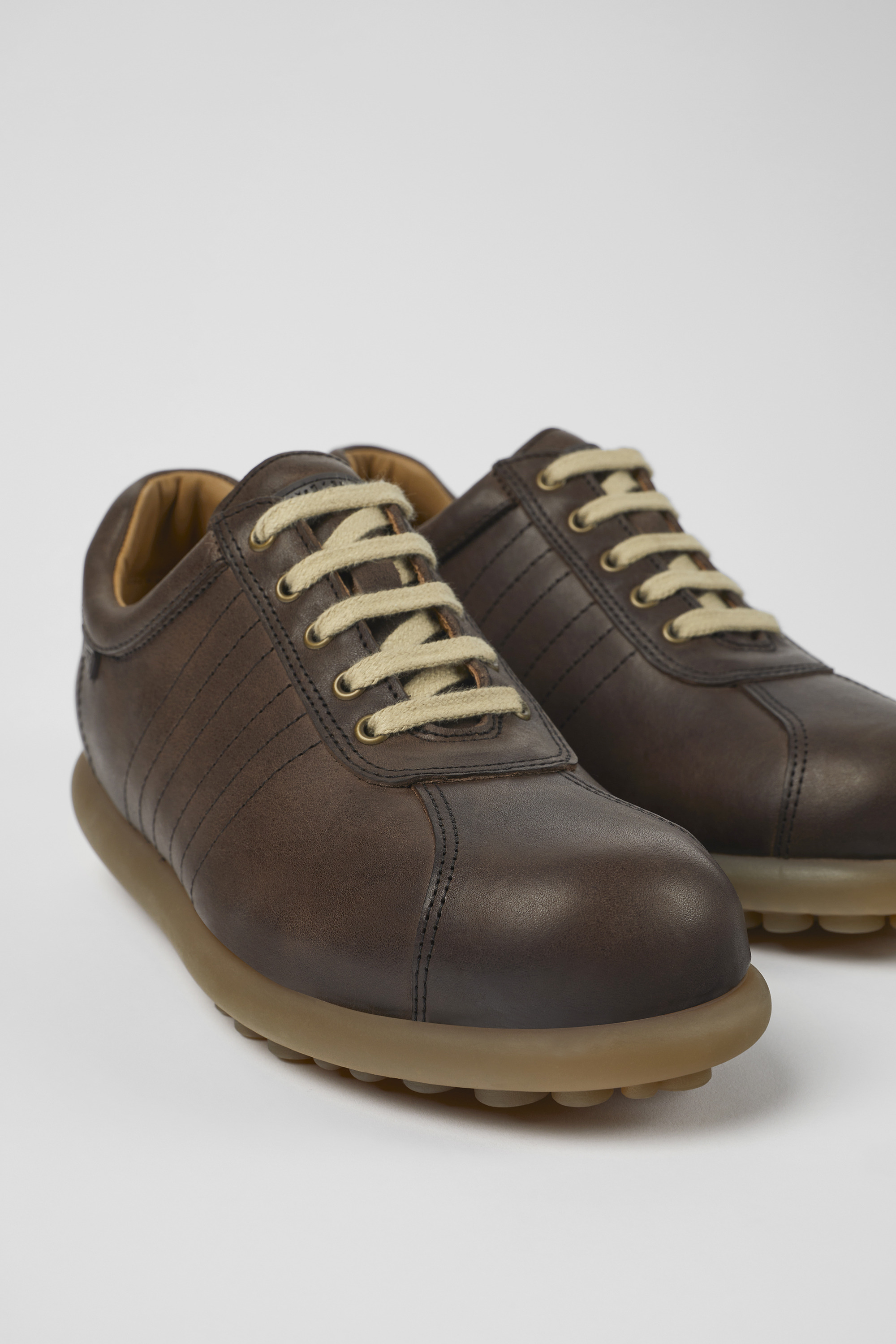 Pelotas - Brown vegetable tanned leather shoes for women