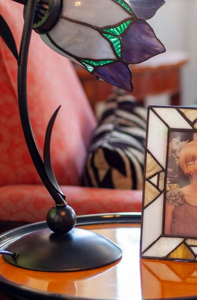 Casa Padrino L¨¢mpara de Mesa Tiffany Art Deco Negro / Blanco / P¨²rpura / Verde A. 40 cm - L¨¢mparas Tiffany