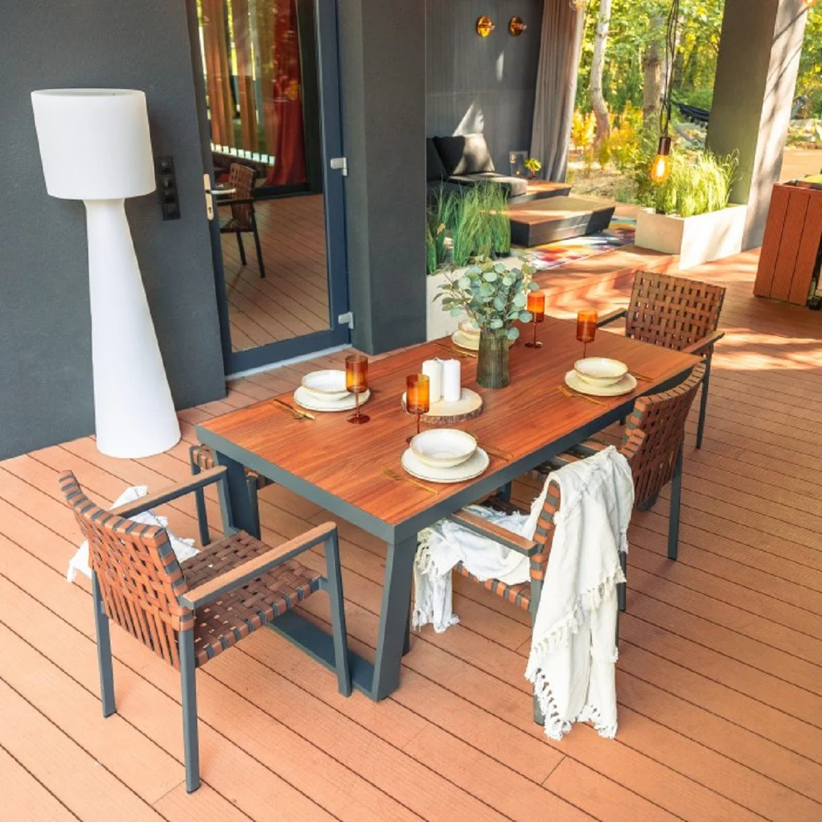 Casa Padrino conjunto de muebles de jard¨ªn de lujo marr¨®n / gris - 1 Mesa de jard¨ªn y 4 Sillas de jard¨ªn y 1 Banco de jard¨ªn