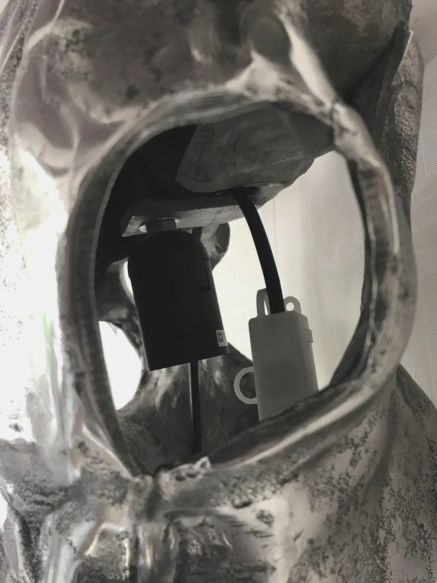 Aplique de pared Casa Padrino en diseño de calavera de pared Bulle de aluminio sólida - aplique de pared de diseño Skull