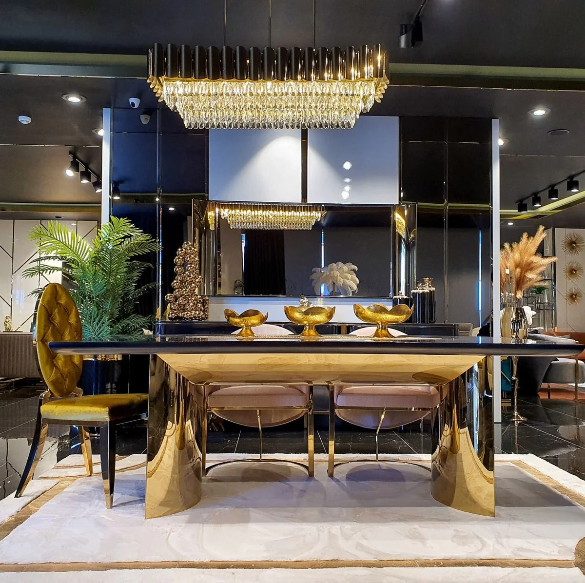 Casa Padrino mesa de comedor de lujo negro / oro 200 x 100 x A. 78 cm - Mesa de comedor moderna con tapa de vidrio - Muebles de comedor de lujo