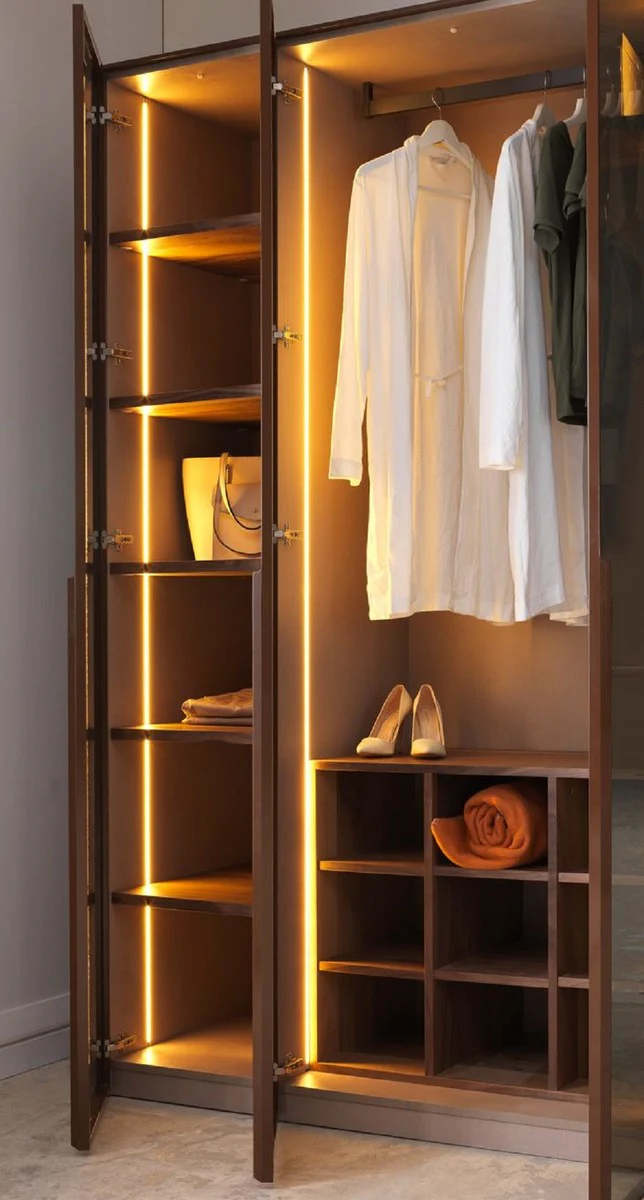 Casa Padrino armario de dormitorio de lujo marr¨®n oscuro 360 x 62 x A. 230 cm - Armario iluminado con 8 puertas de vidrio - Muebles de Dormitorio - Muebles de Hotel - Muebles de Lujo