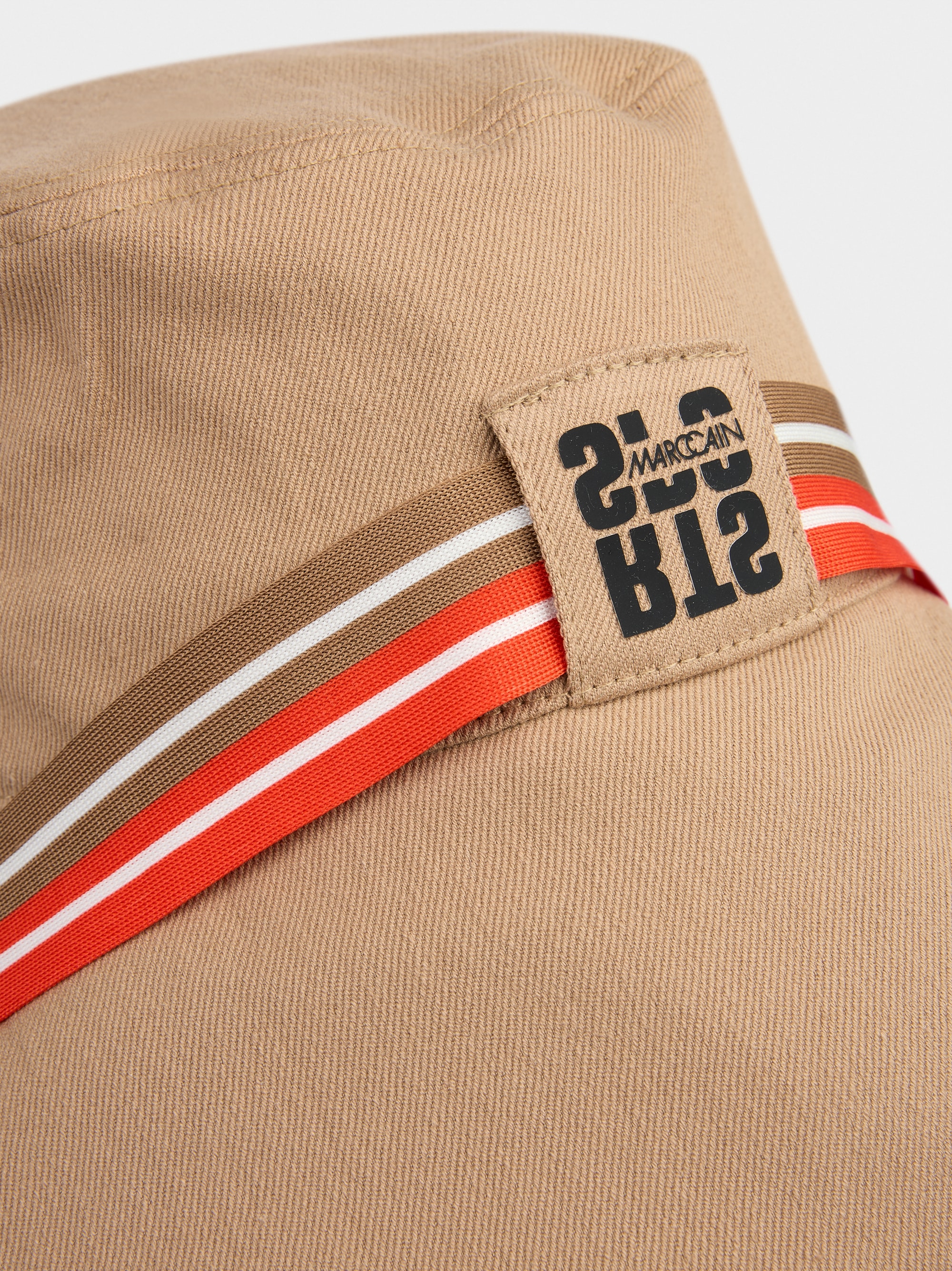 Marc-Cain Trendy bucket hat, solid