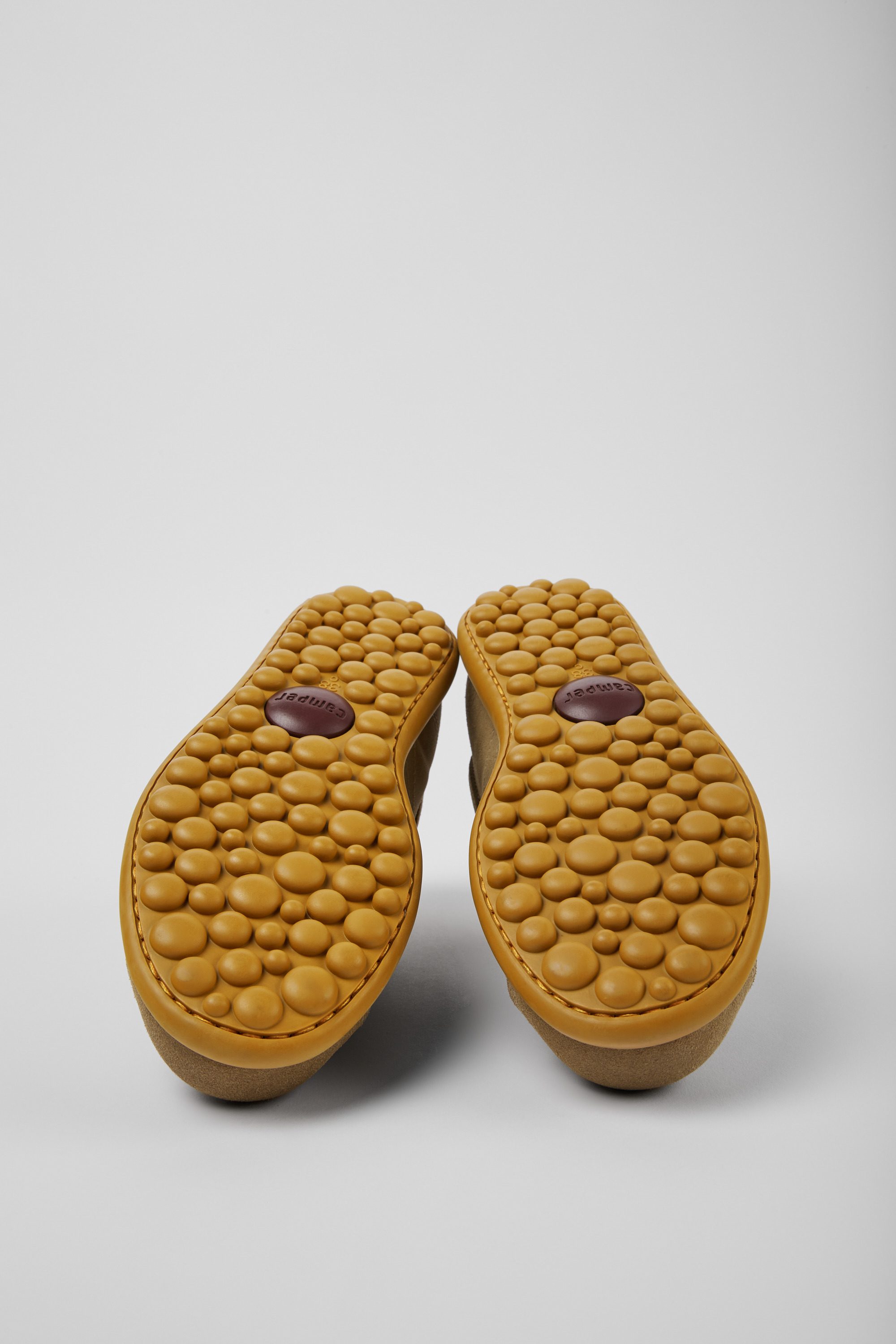 Pelotas - Beige leather shoes for women