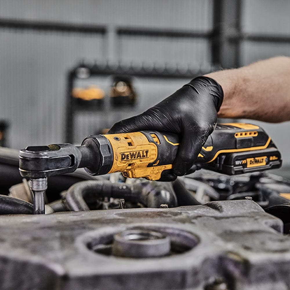 DEWALT 18V Brushless 3/8