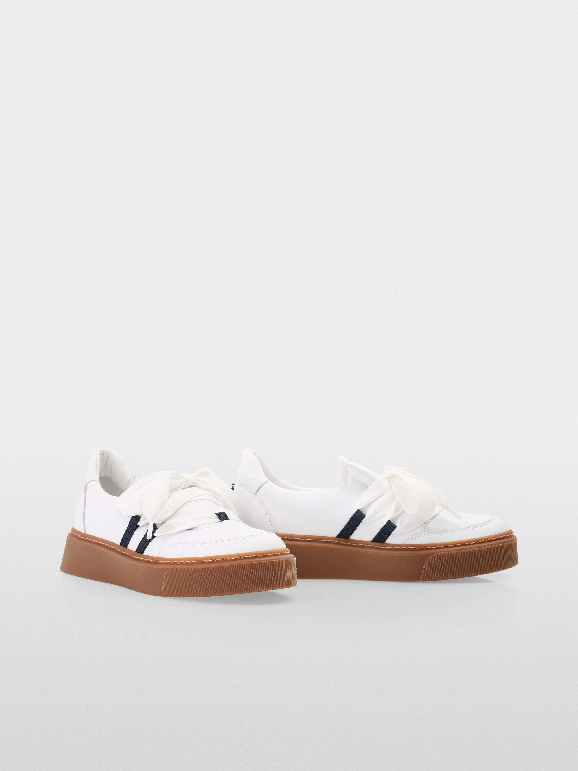 Marc-Cain Sneakers with distinctive laces