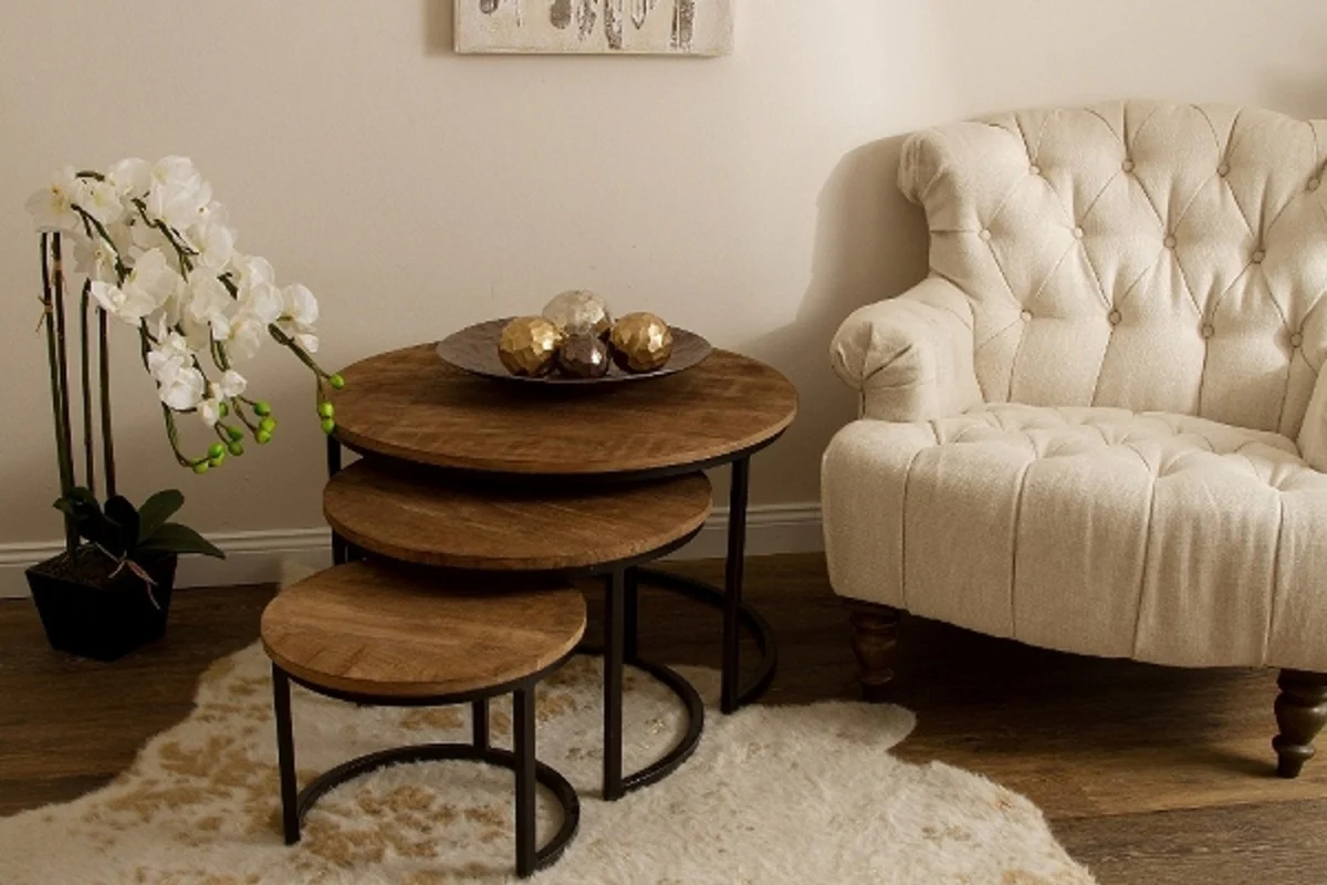 Casa Padrino conjunto de mesitas de lujo de 3 natural / negro ? 78 x H. 48 cm - Mesitas Redondas con Base de Metal Semicircular