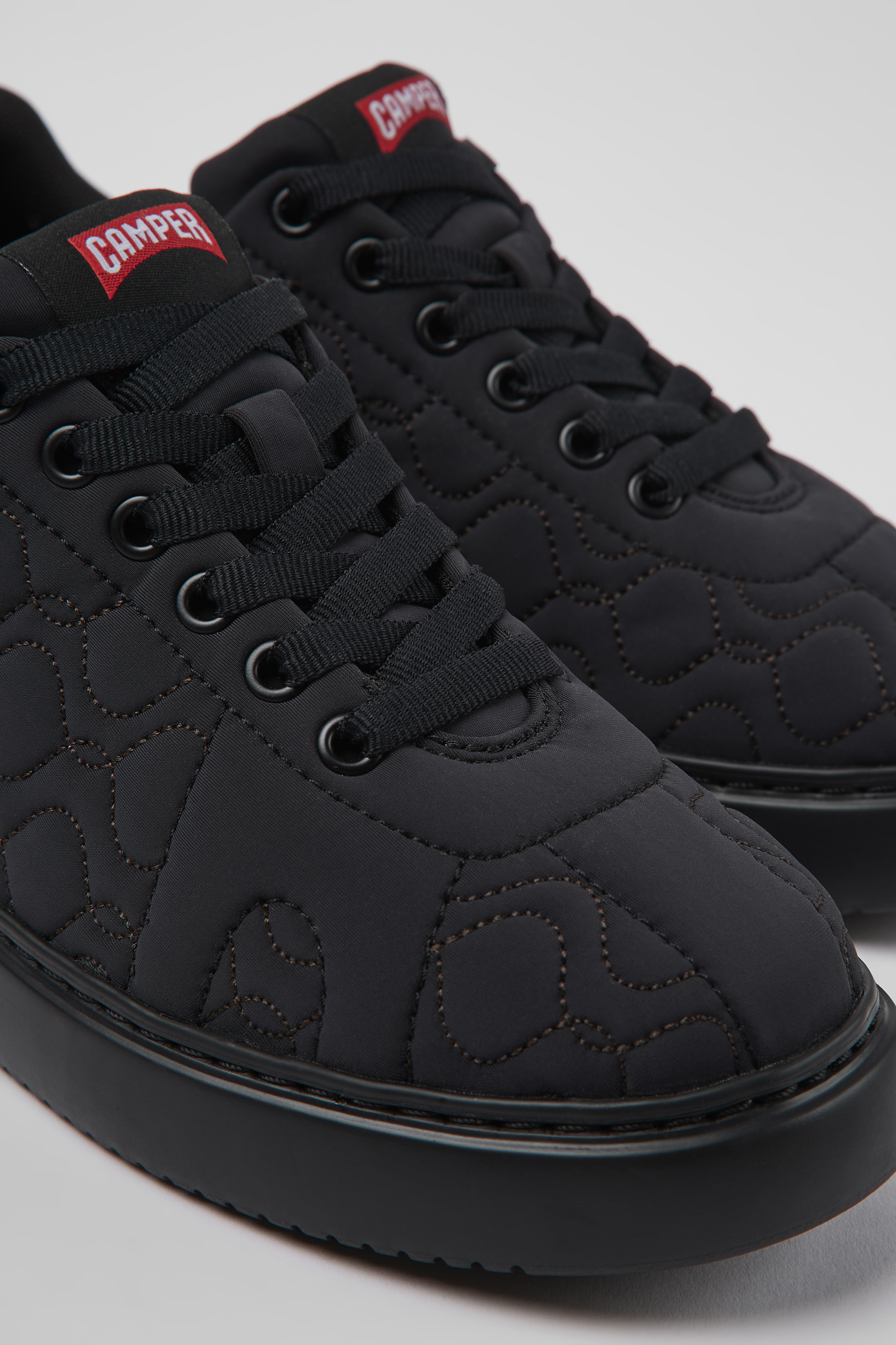 Runner K21 - Black textile sneakers for women