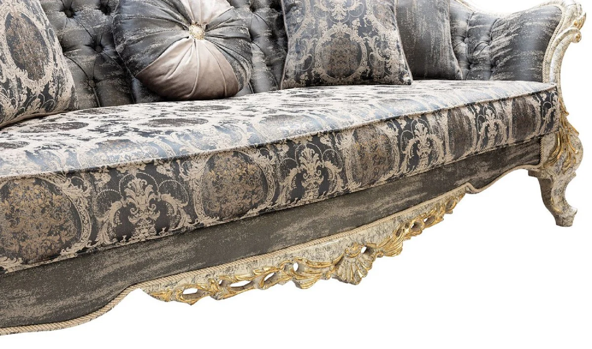 Casa Padrino conjunto de sala de estar barroco de lujo gris / blanco antiguo / oro - 2 Sof¨¢s Barrocos y 2 Sillones Barrocos y 1 Mesa de Centro Barroco - Muebles de sal¨®n barroco - Noble y Magn¨ªfico