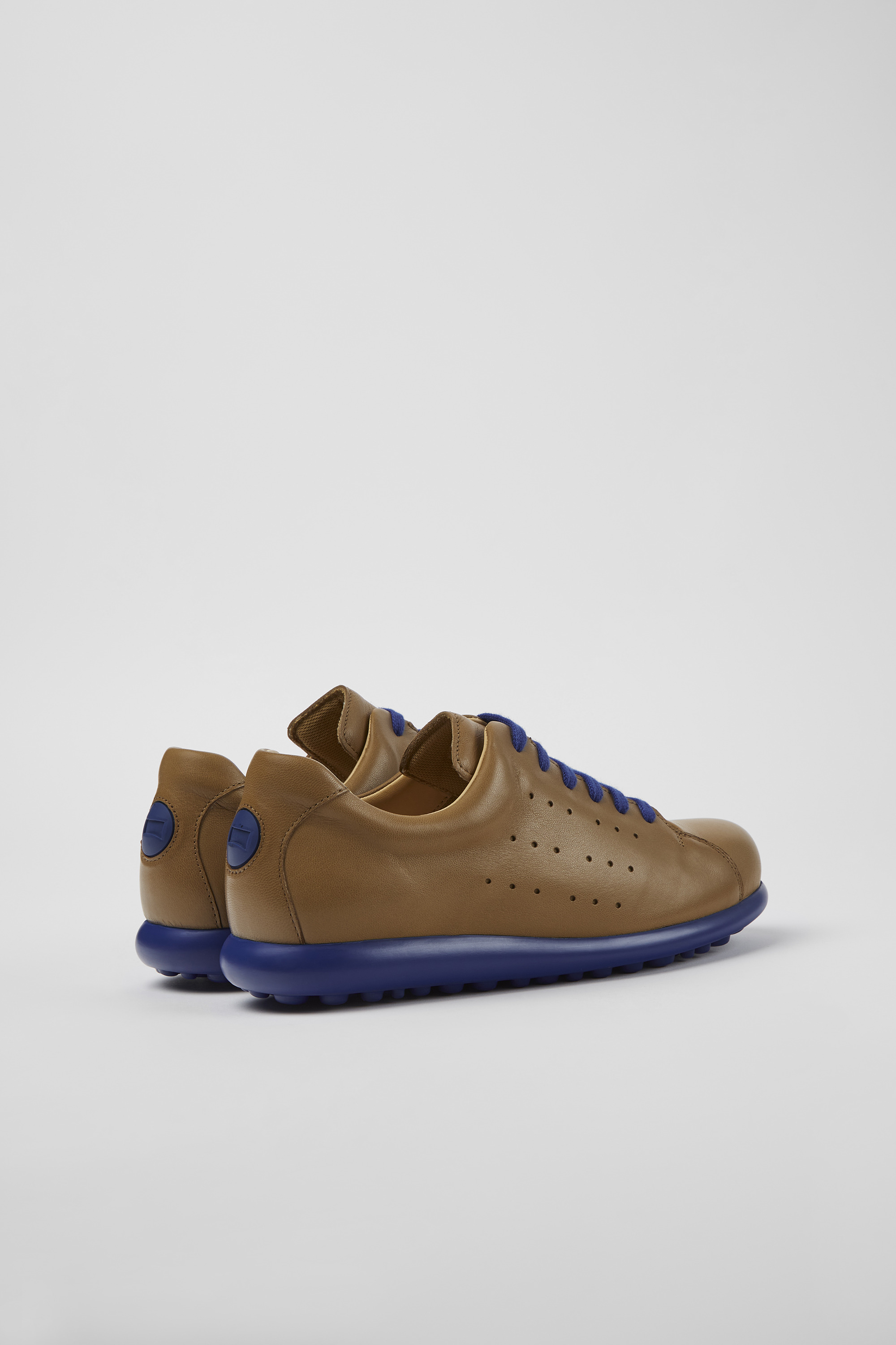 Pelotas XLite - Brown leather shoes for women