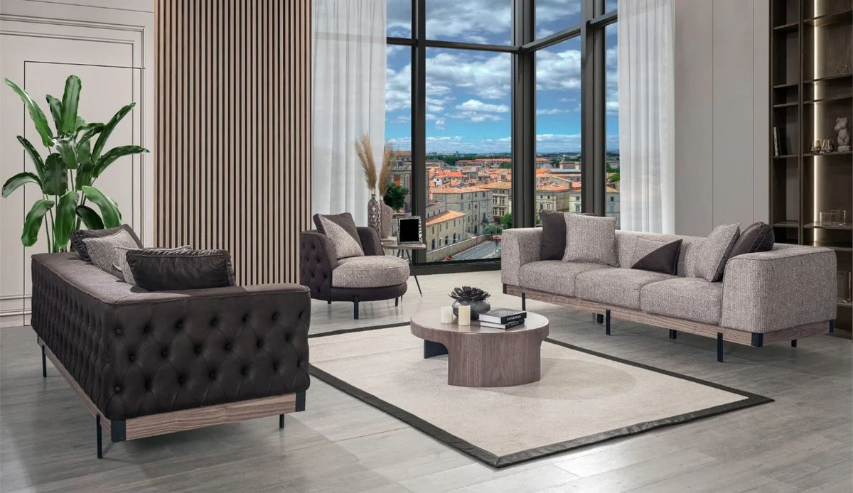 Casa Padrino sof¨¢ Chesterfield de lujo de 3 plazas marr¨®n / negro 240 x 96 x A. 75 cm - Sof¨¢ de sal¨®n - Muebles de sal¨®n - Muebles Chesterfield - Muebles de lujo - Interior de sal¨®n