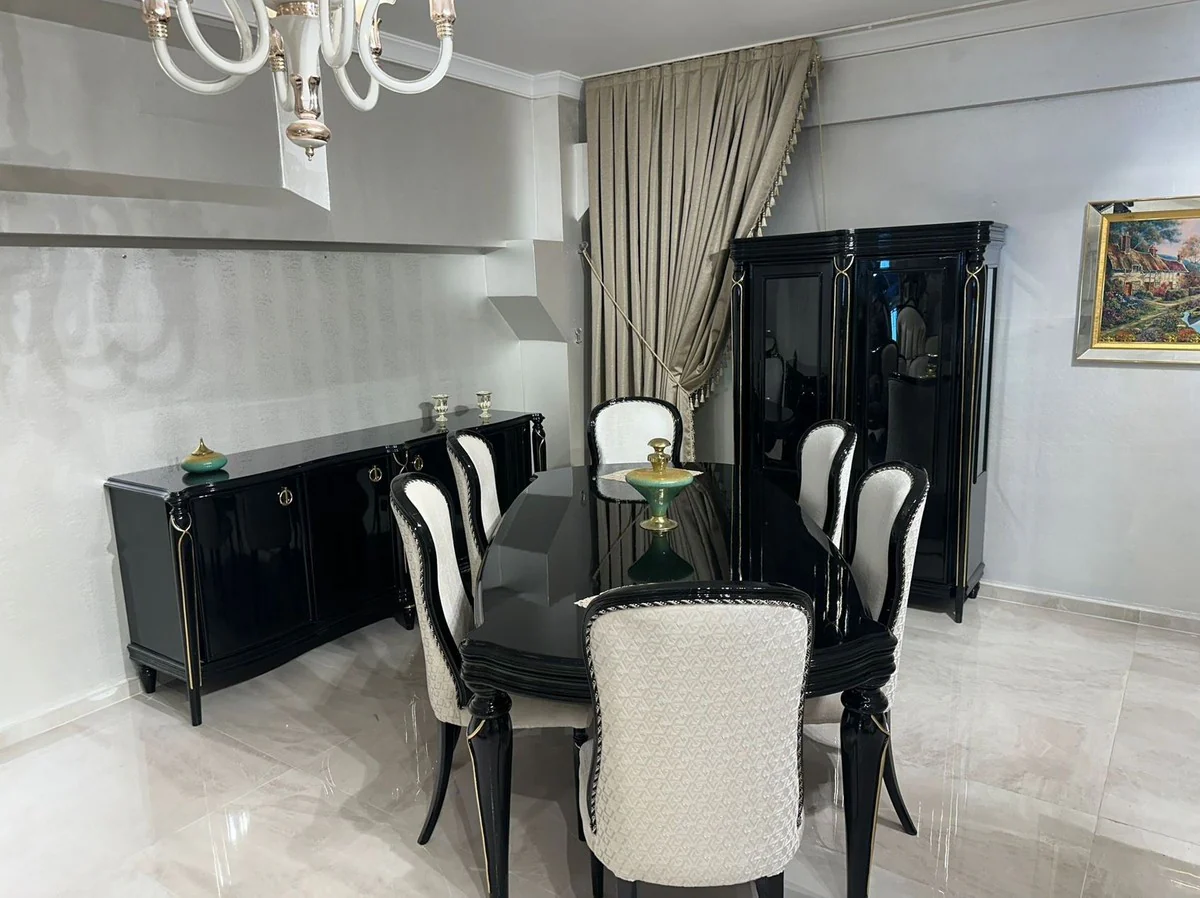 Casa Padrino conjunto de comedor barroco de lujo crema / negro / oro - 1 Mesa de comedor y 6 sillas de comedor