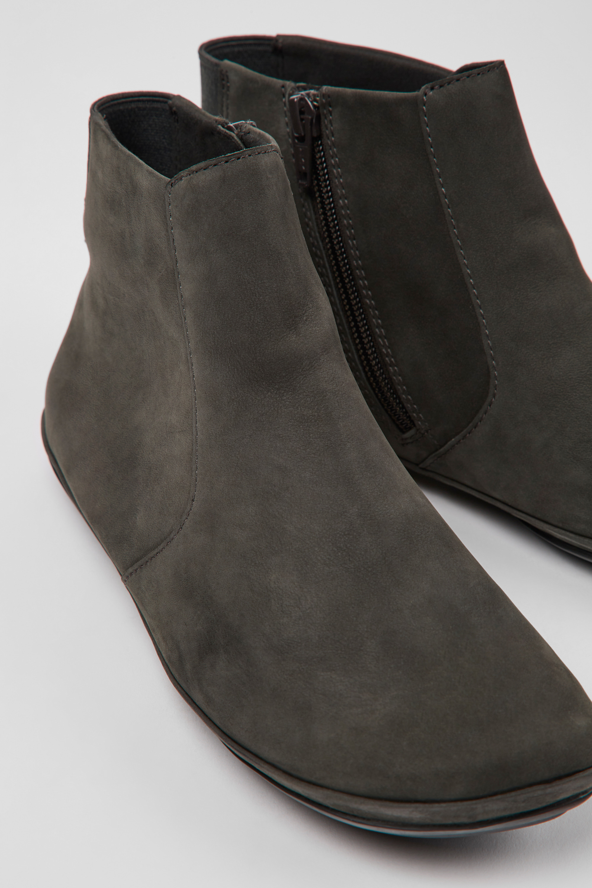 Right - Gray nubuck ankle boots for women