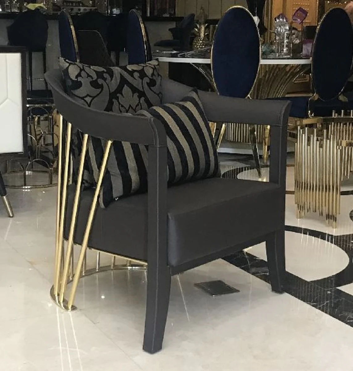 Casa Padrino sill¨®n de lujo negro / oro 75 x 75 x A. 81 cm - Sill¨®n de sal¨®n - Sill¨®n de hotel - Muebles de sal¨®n - Muebles de hotel - Muebles de lujo