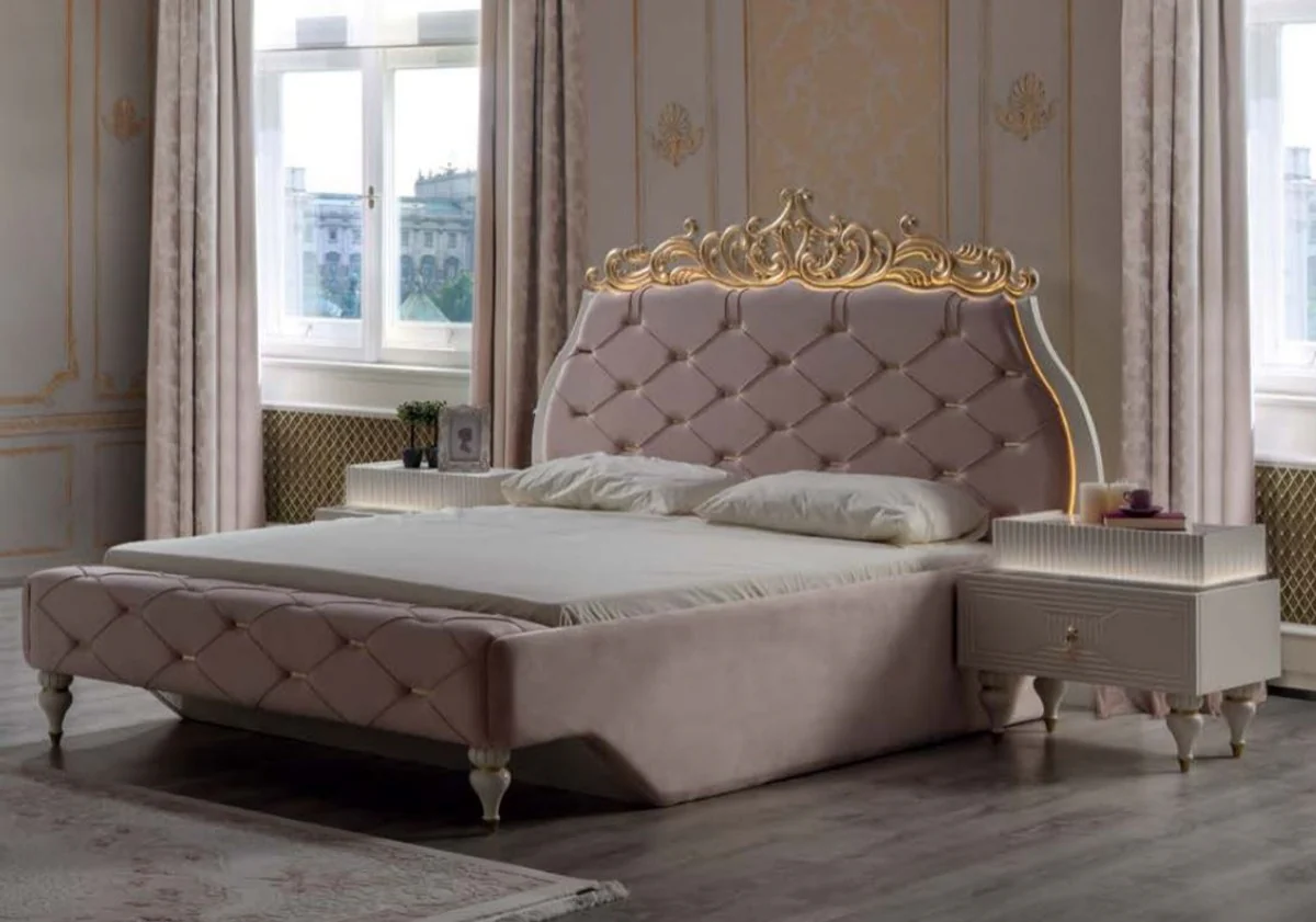 Casa Padrino cama doble barroco de lujo rosa / crema / oro 204 x 233 x A. 149 cm - Cama noble de madera maciza con cabecera - Magnífica muebles de dormitorio de estilo barroco