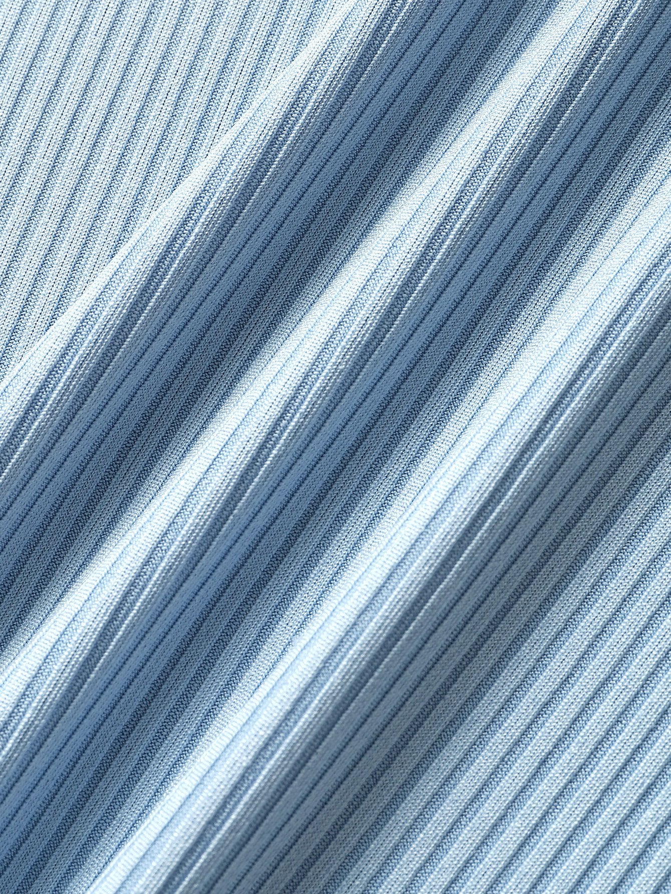 Muscle Fit Arc Hem Textured T-Shirt