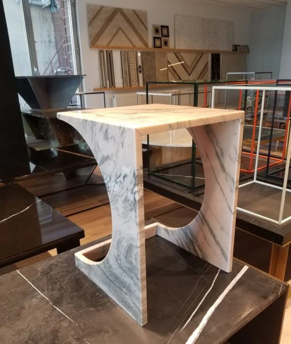 Casa Padrino mesa auxiliar de m¨¢rmol de lujo blanco / gris 40 x 40 x A. 55 cm - Mesa de flores de m¨¢rmol - Muebles de sal¨®n de m¨¢rmol de lujo