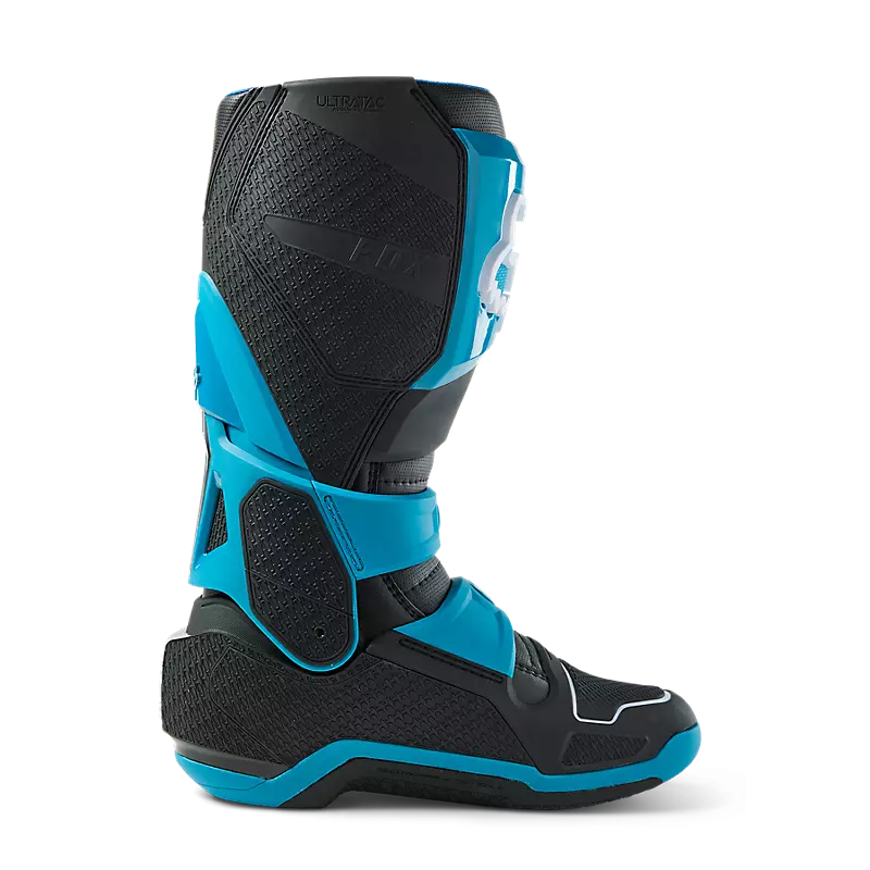 Instinct Boots