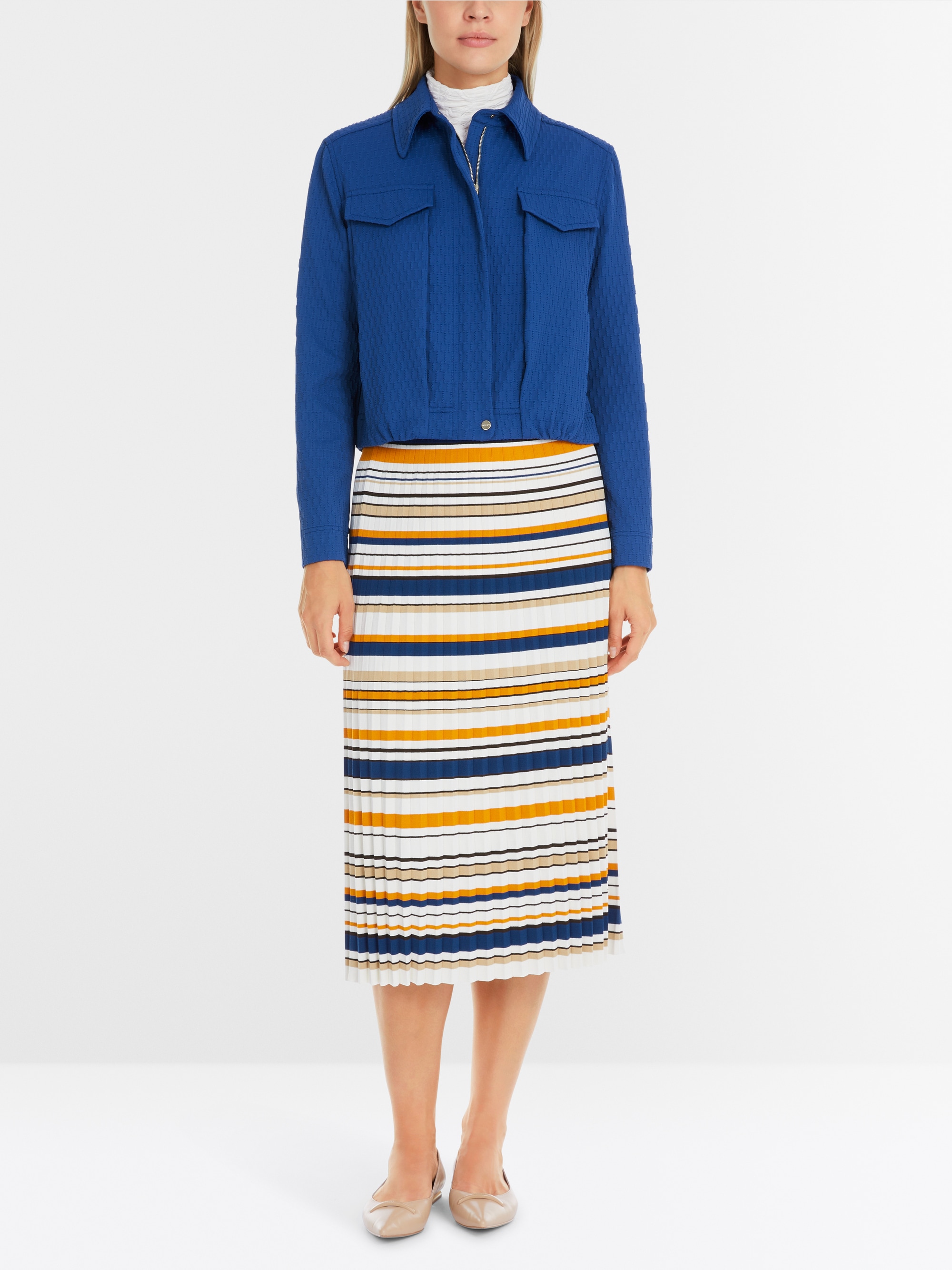 Marc-Cain Sporty jacket in structured fabric