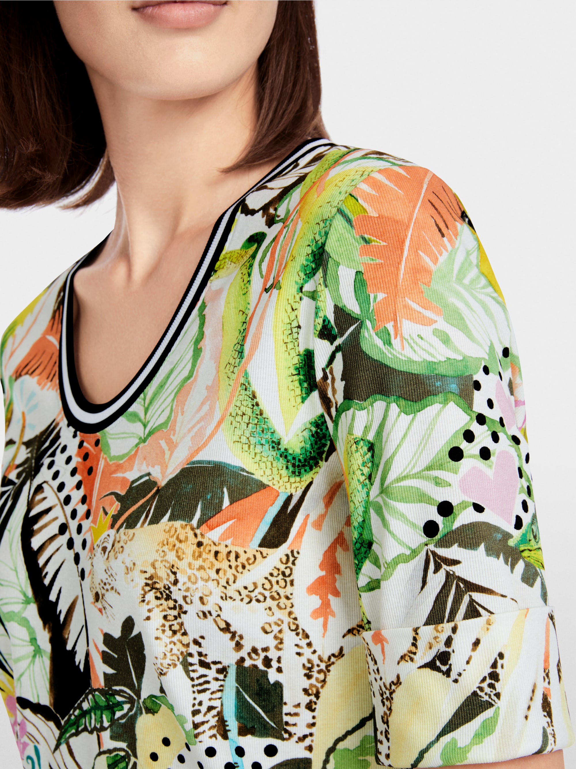 Marc-Cain Slim T-shirt with jungle print