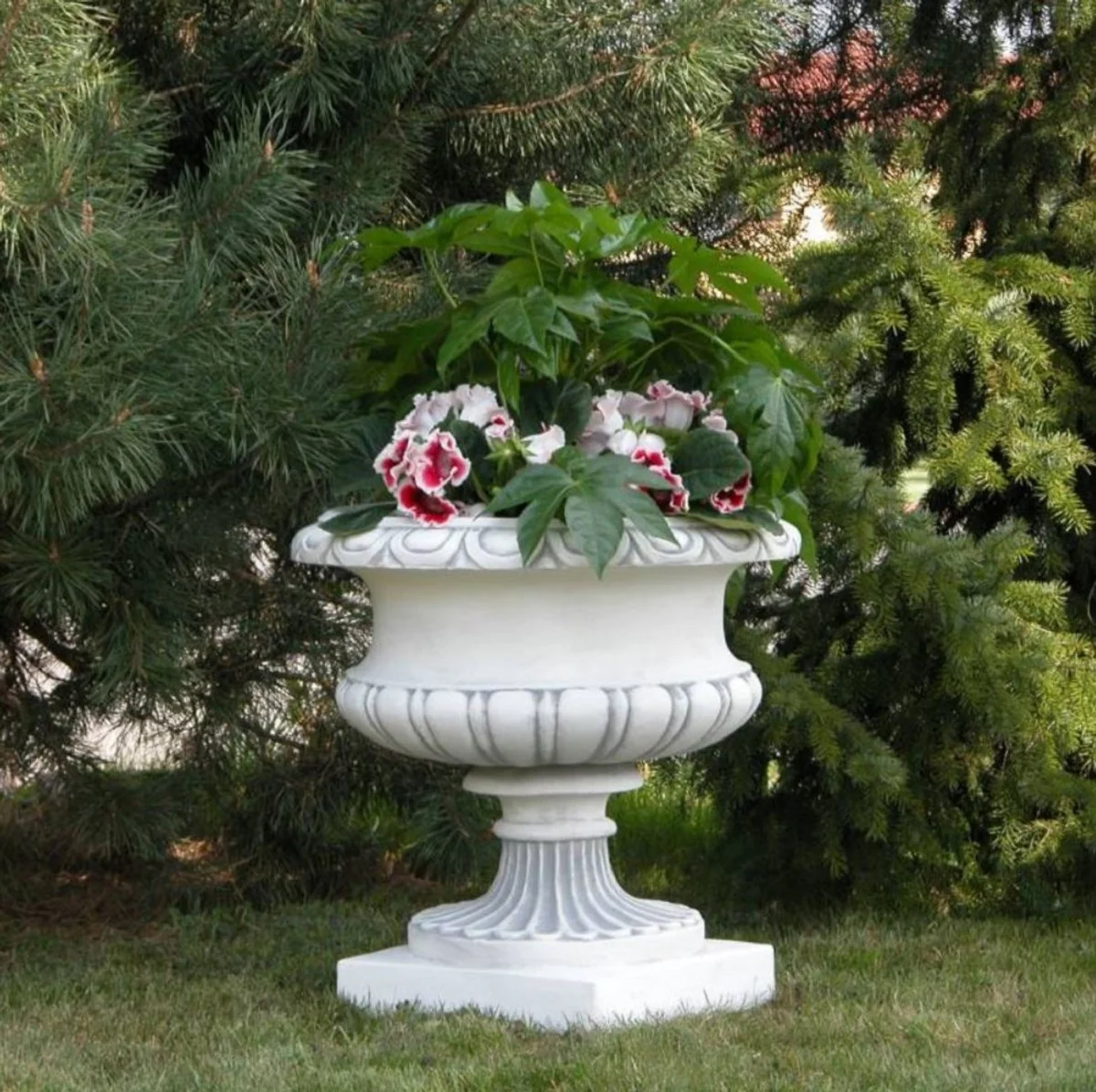 Casa Padrino maceta decorativo de jard¨ªn barroco blanco / gris ? 62 x A. 62 cm - Macetero de estilo barroco - Decoraci¨®n barroco de jard¨ªn - Decoraci¨®n barroco de terraza - Accesorios barroco