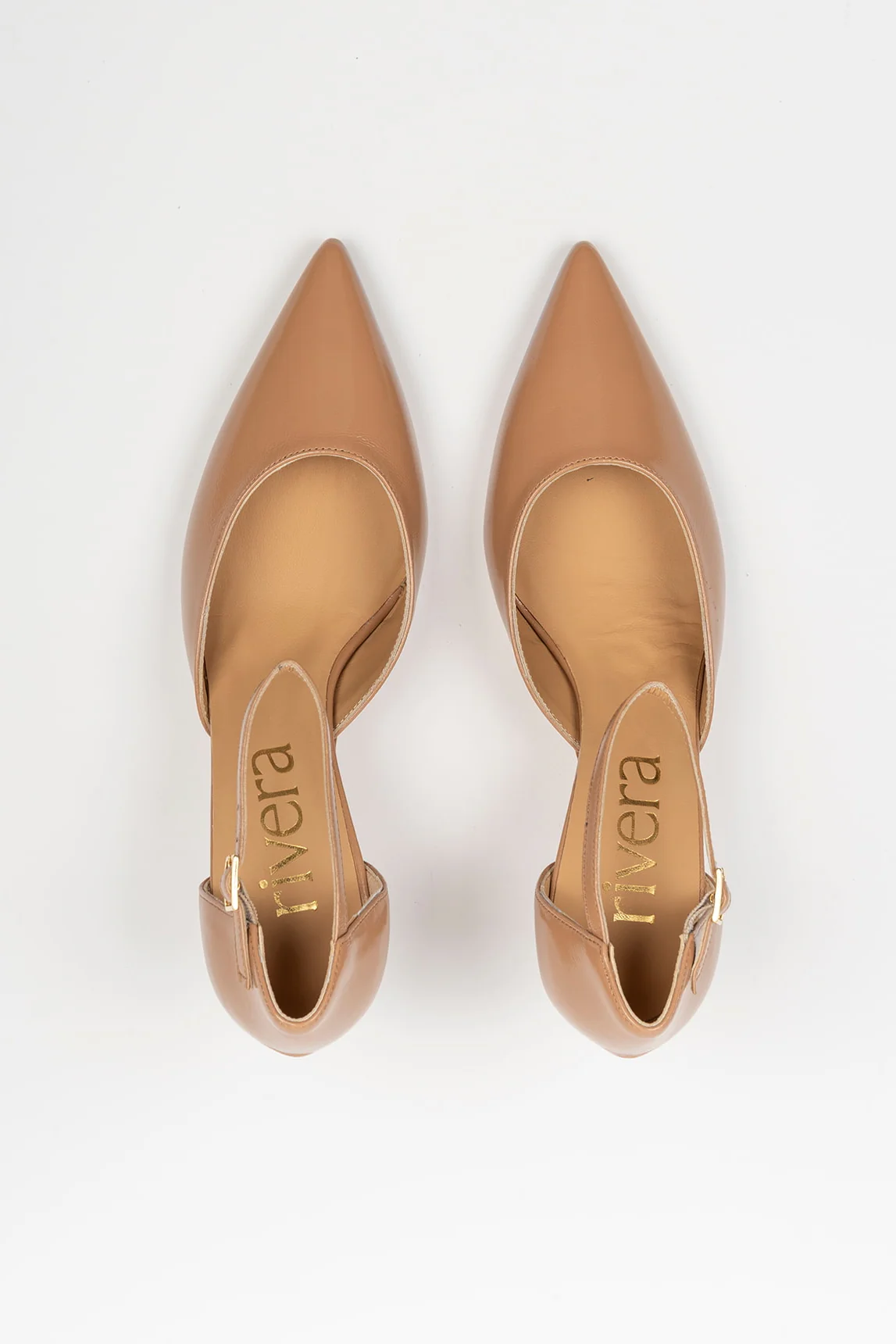 Rivera-spain Salón Alison camel