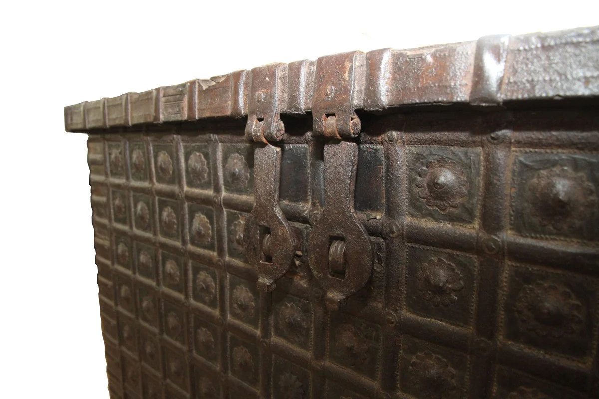 Casa Padrino Antique style solid wood chest - 122 x 75 x 91 cm