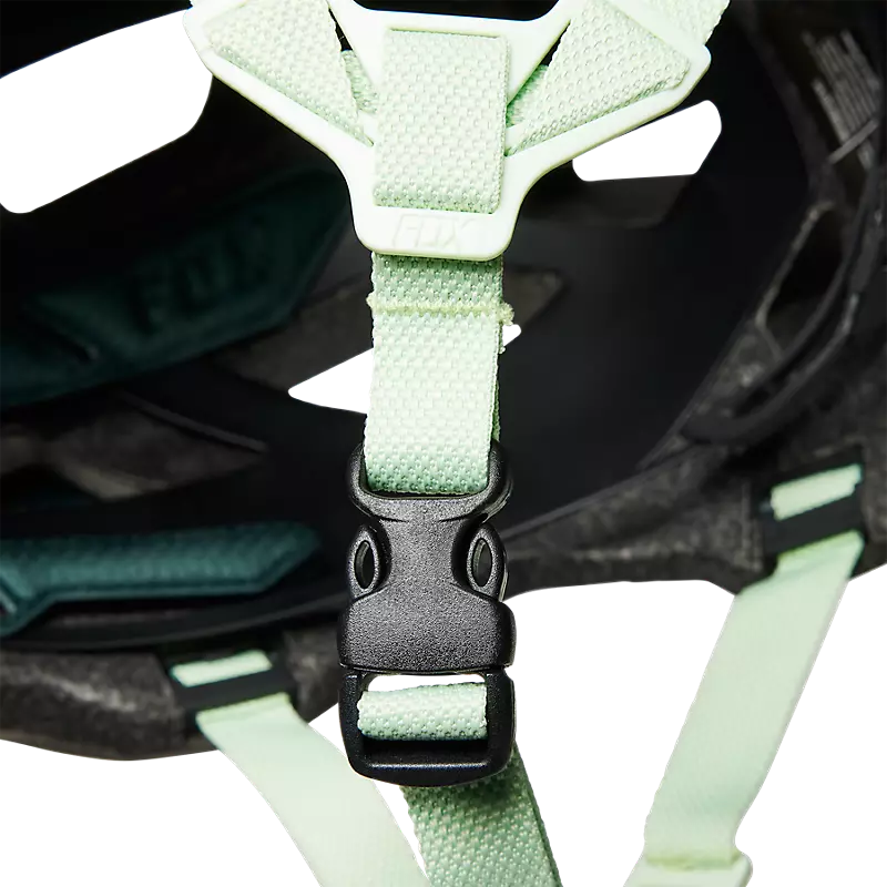 Mainframe Trvrs Helmet