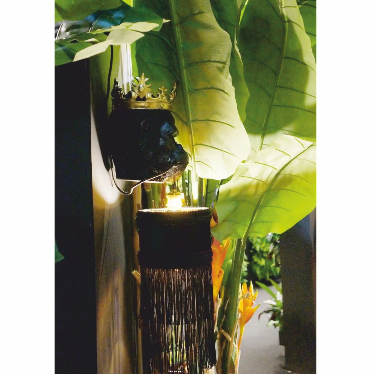 Casa Padrino l¨¢mpara de pared de lujo cabeza de mono con corona negro / oro A. 72 cm