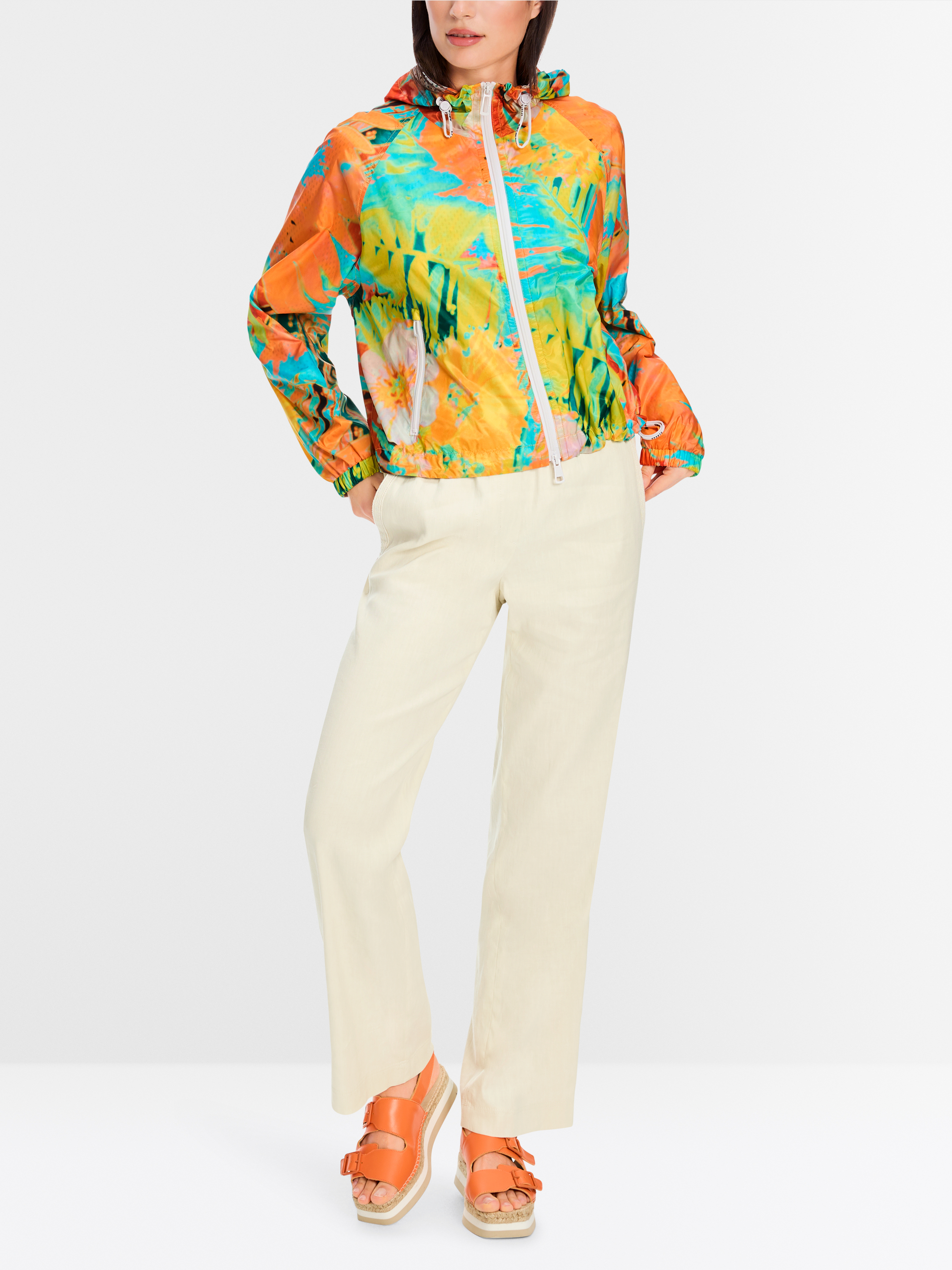 Marc-Cain Rethink Together outdoor jacket to go