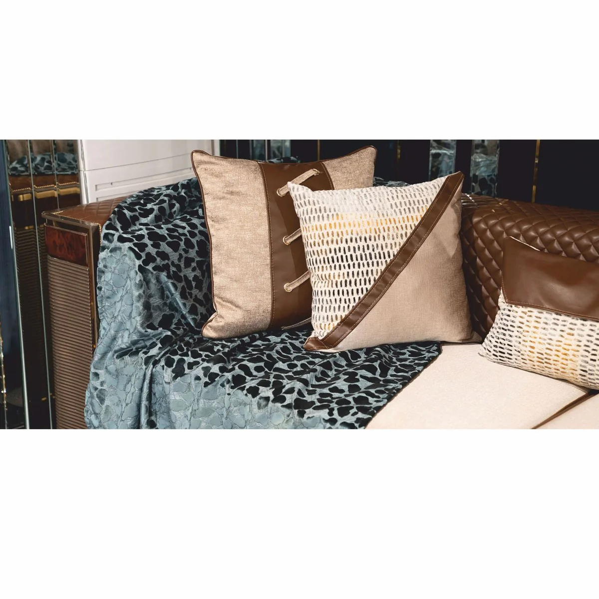 Casa Padrino sof¨¢ de lujo blanco / marr¨®n / gris / oro 285 cm - Muebles de sal¨®n y hotel