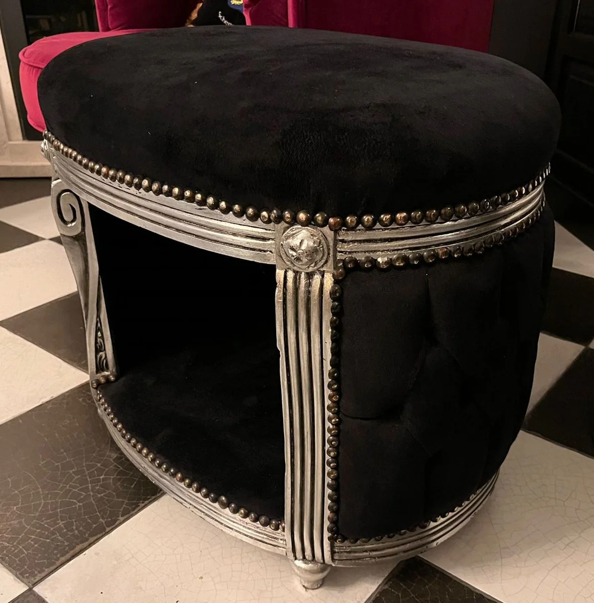 Casa Padrino cama barroco para perros y gatos negro / plata - Sofá para perros y gatos de estilo barroco - Muebles barrocos para perros y gatos - Muebles barrocos para mascotas - Noble y Magnífico