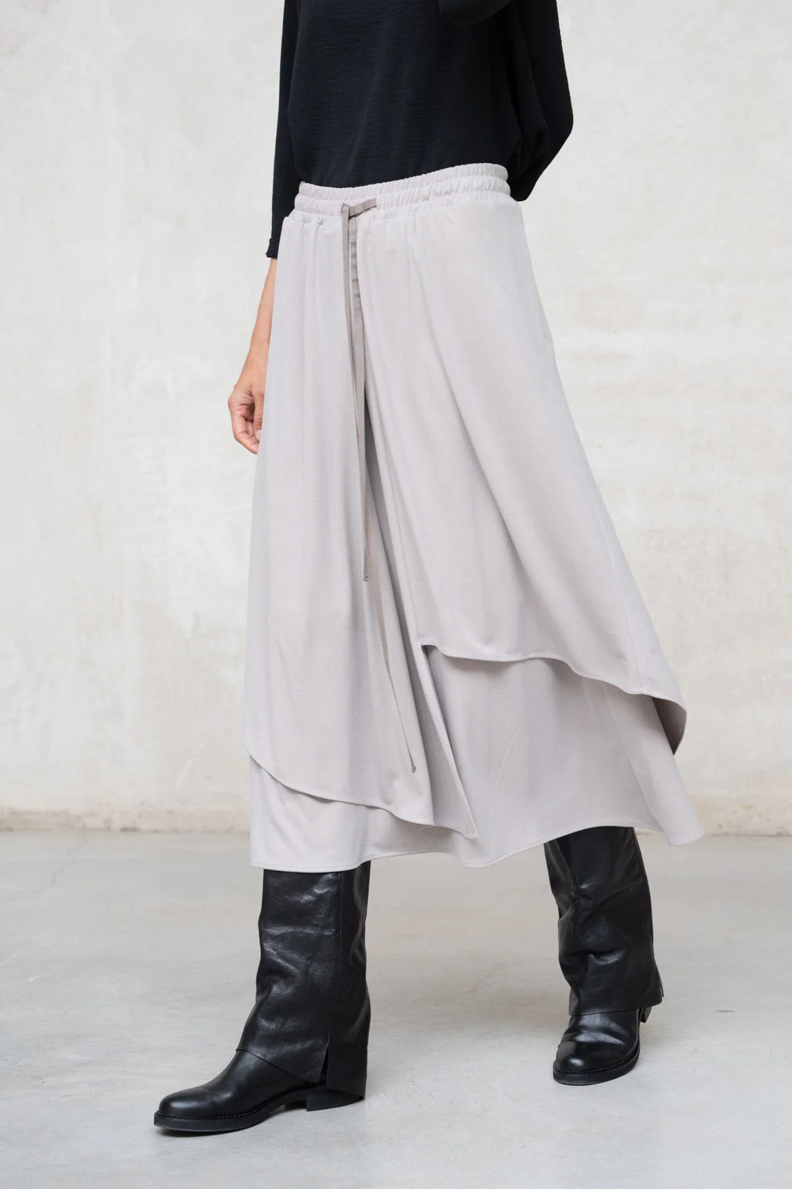 Rivera-spain Falda Chiavari hueso