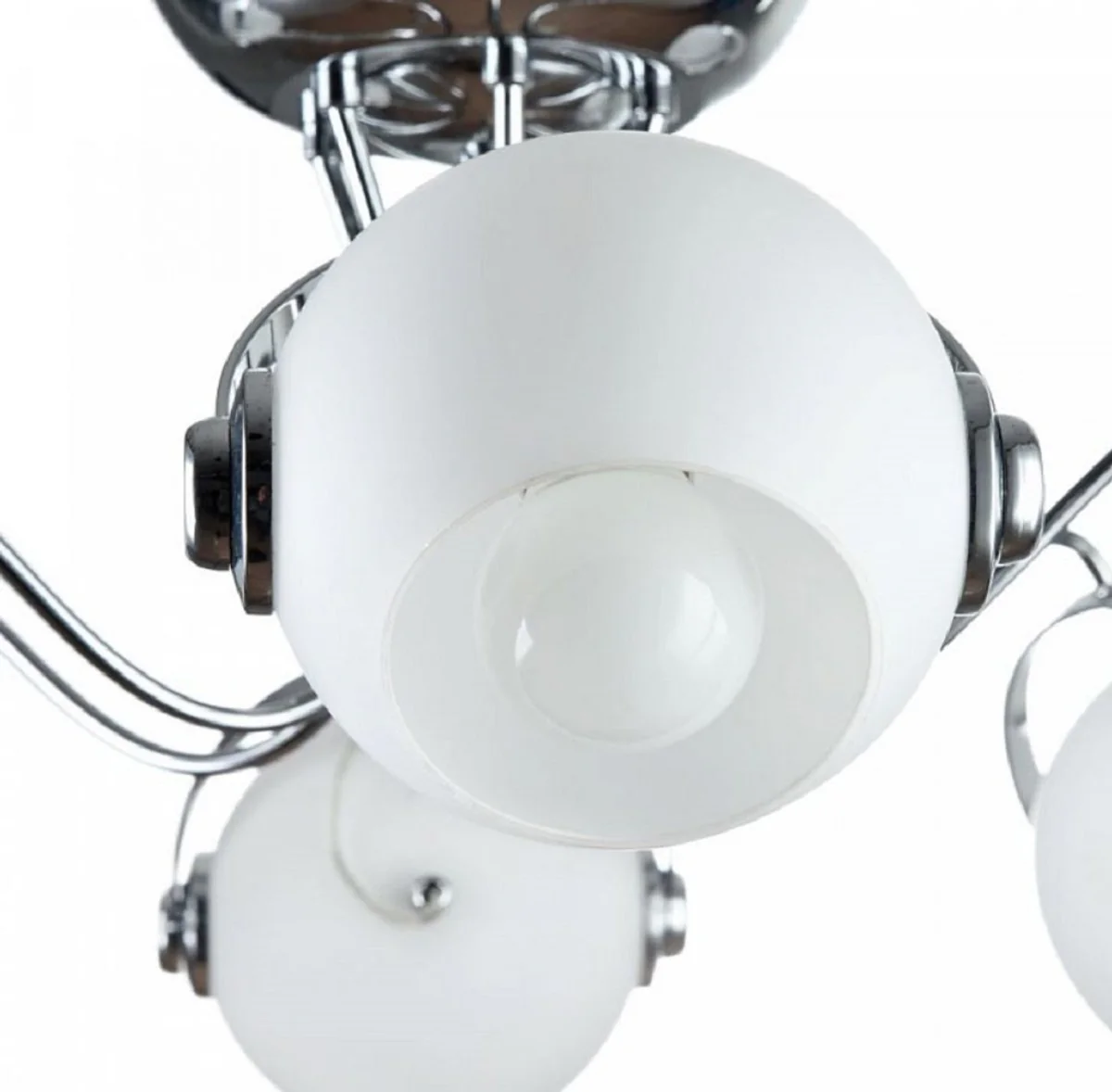 Casa Padrino lámpara de techo de diseño plata / blanco Ø 76 x H. 28 cm - Lámpara de Techo Moderna con Pantallas Esféricas