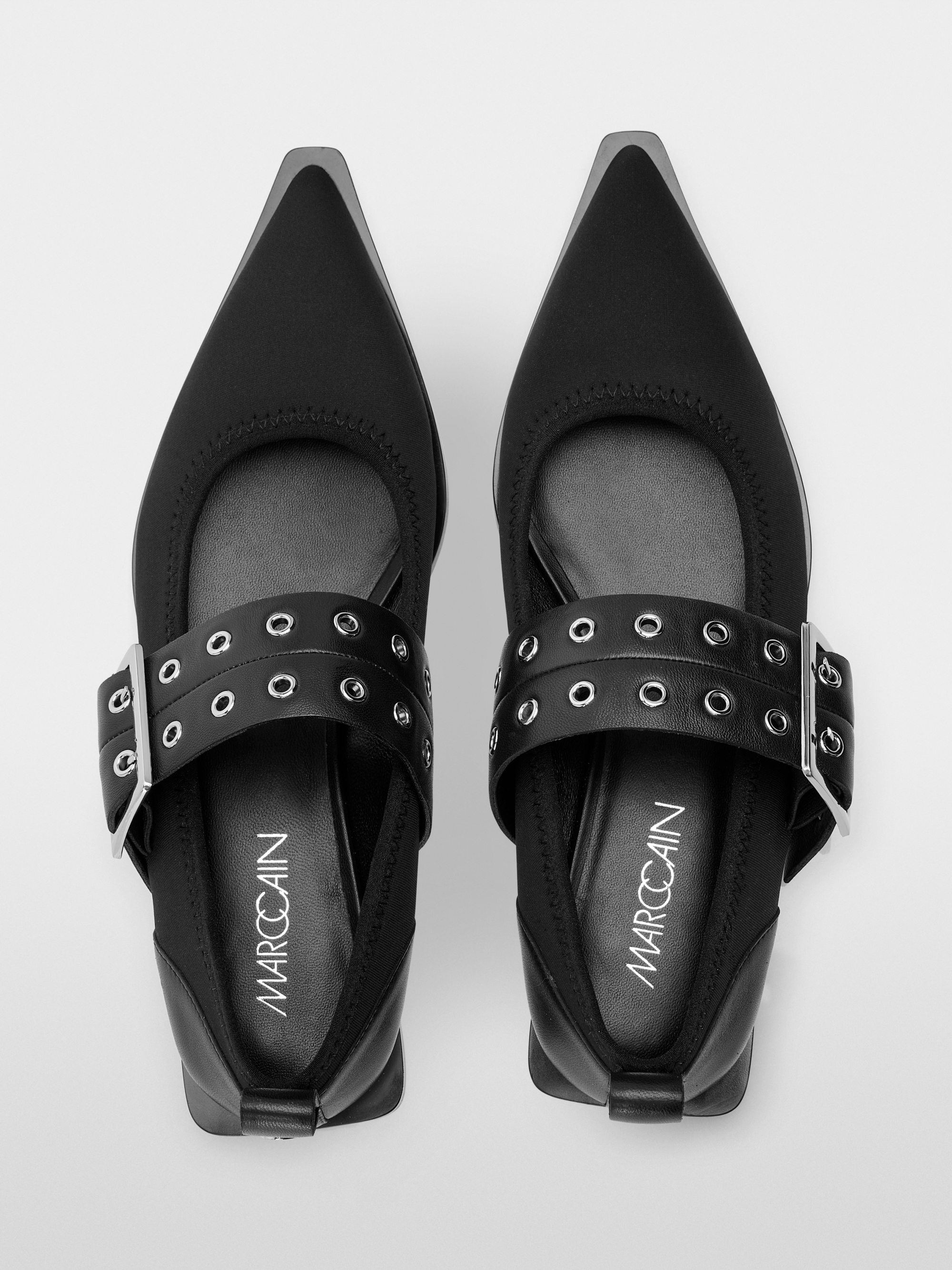 Marc-Cain Sporty ballerina with eyelet details