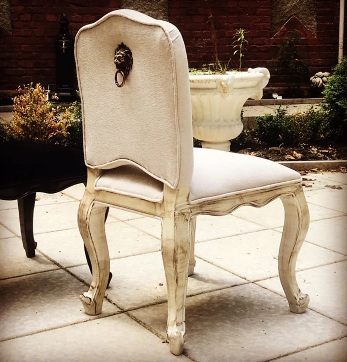 Casa Padrino silla de comedor barroca de lujo crema de castillo con mango de le¨®n de lat¨®n - muebles restaurante hotel - muebles de castillo