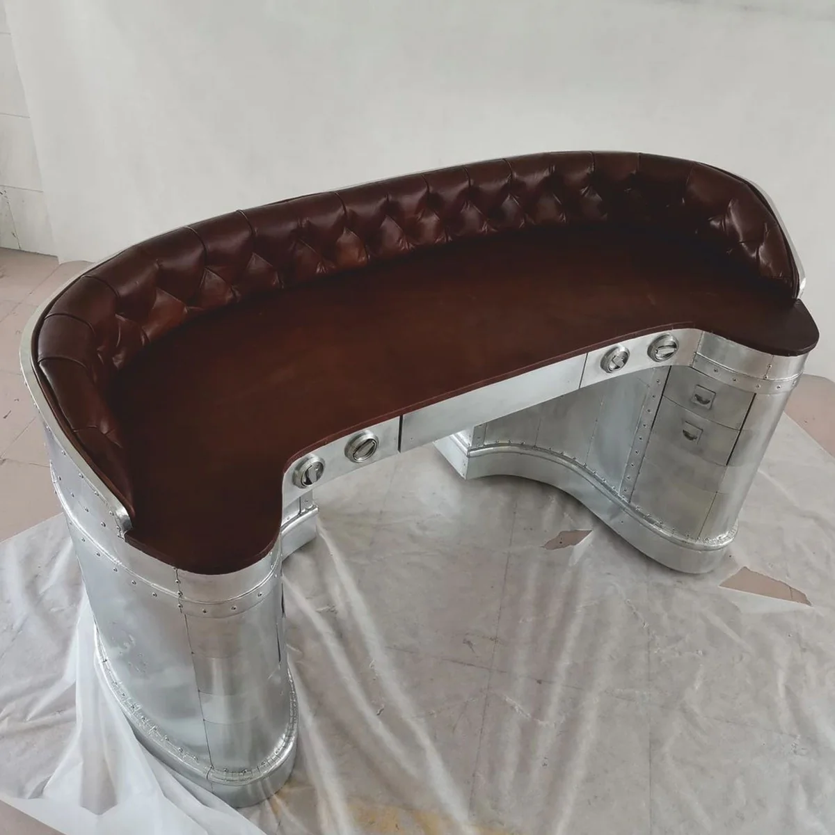 Casa Padrino Escritorio Avi¨®n de Aluminio Plate / Marr¨®n Oscuro 185 cm - Muebles de Oficina