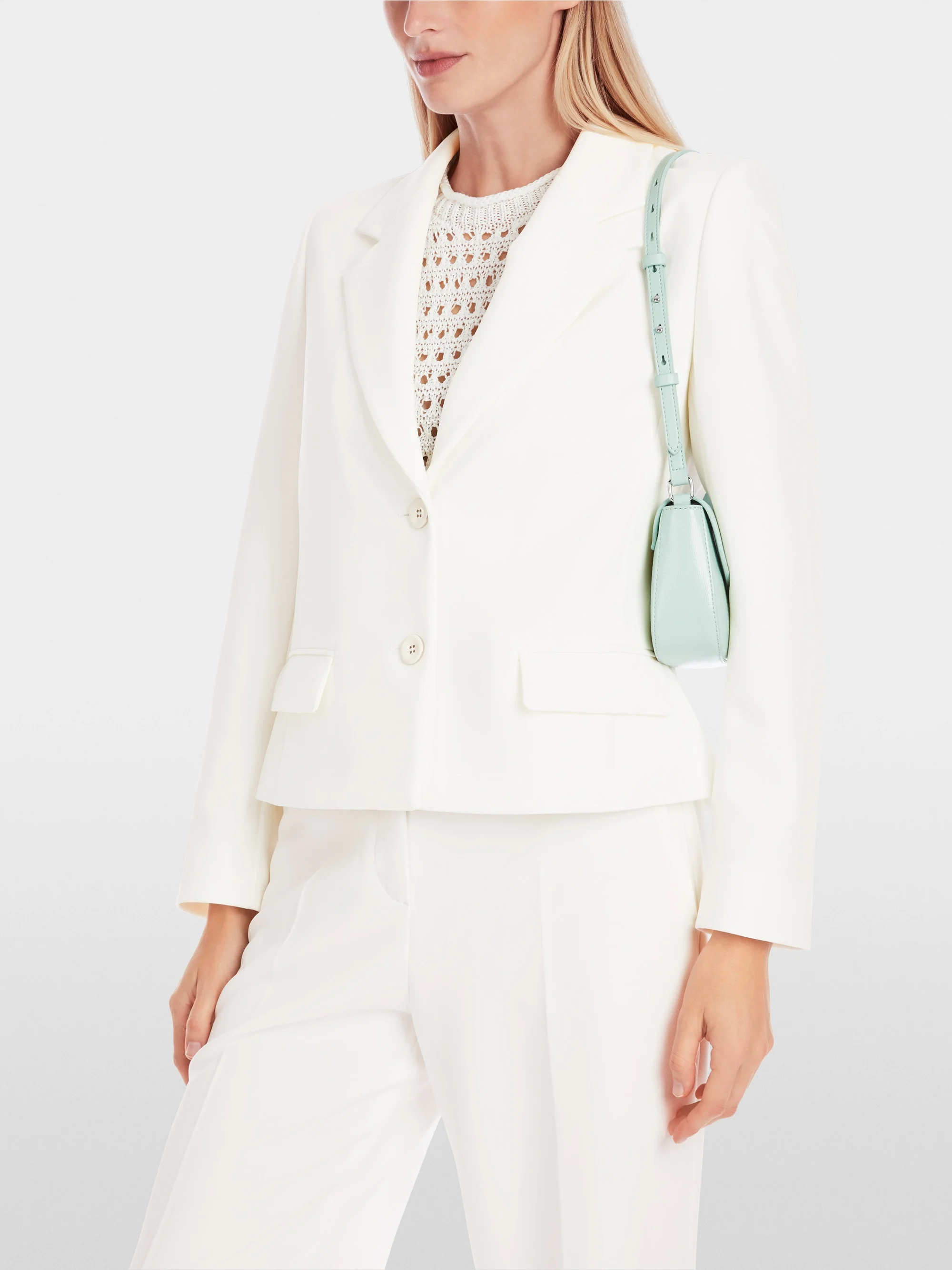 Marc-Cain Short unicolour blazer in superstretch